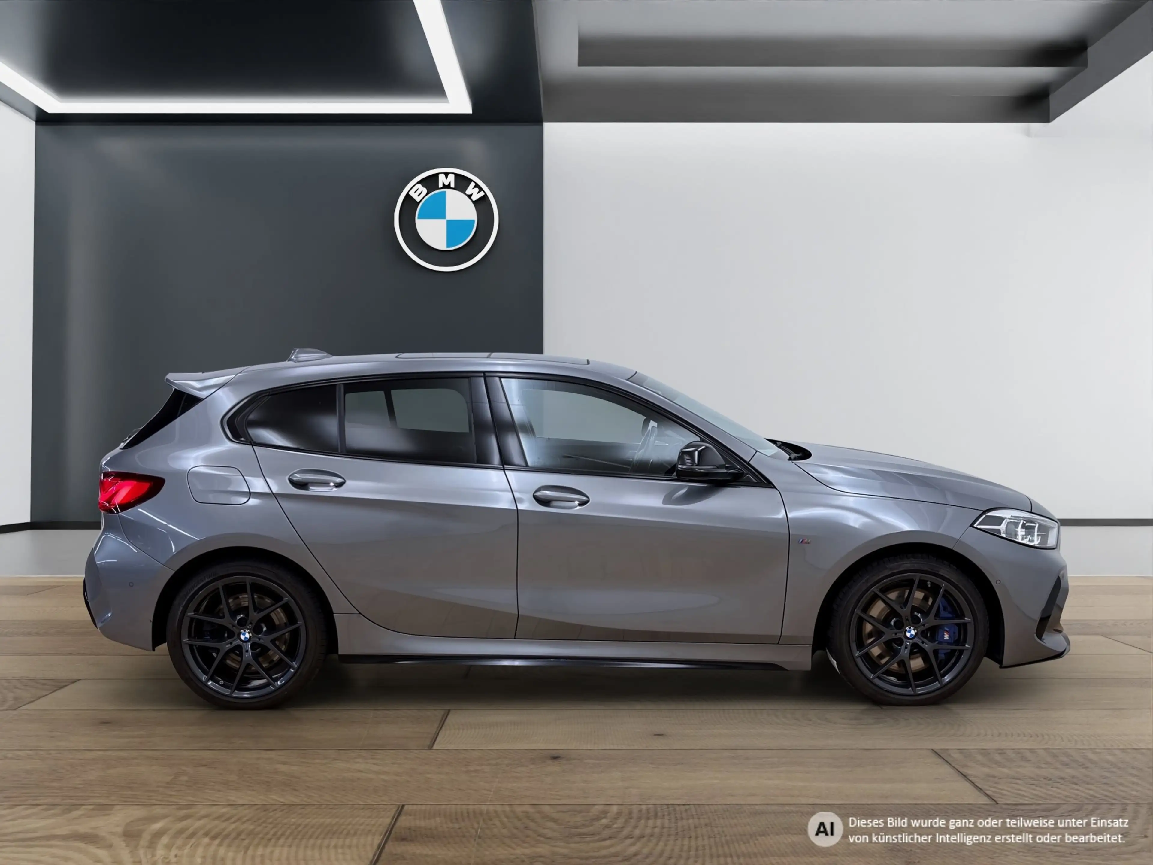 BMW 135 M135i xDrive 5-Türer [HK Sound, Pano, HUD, RFK] — photo 9