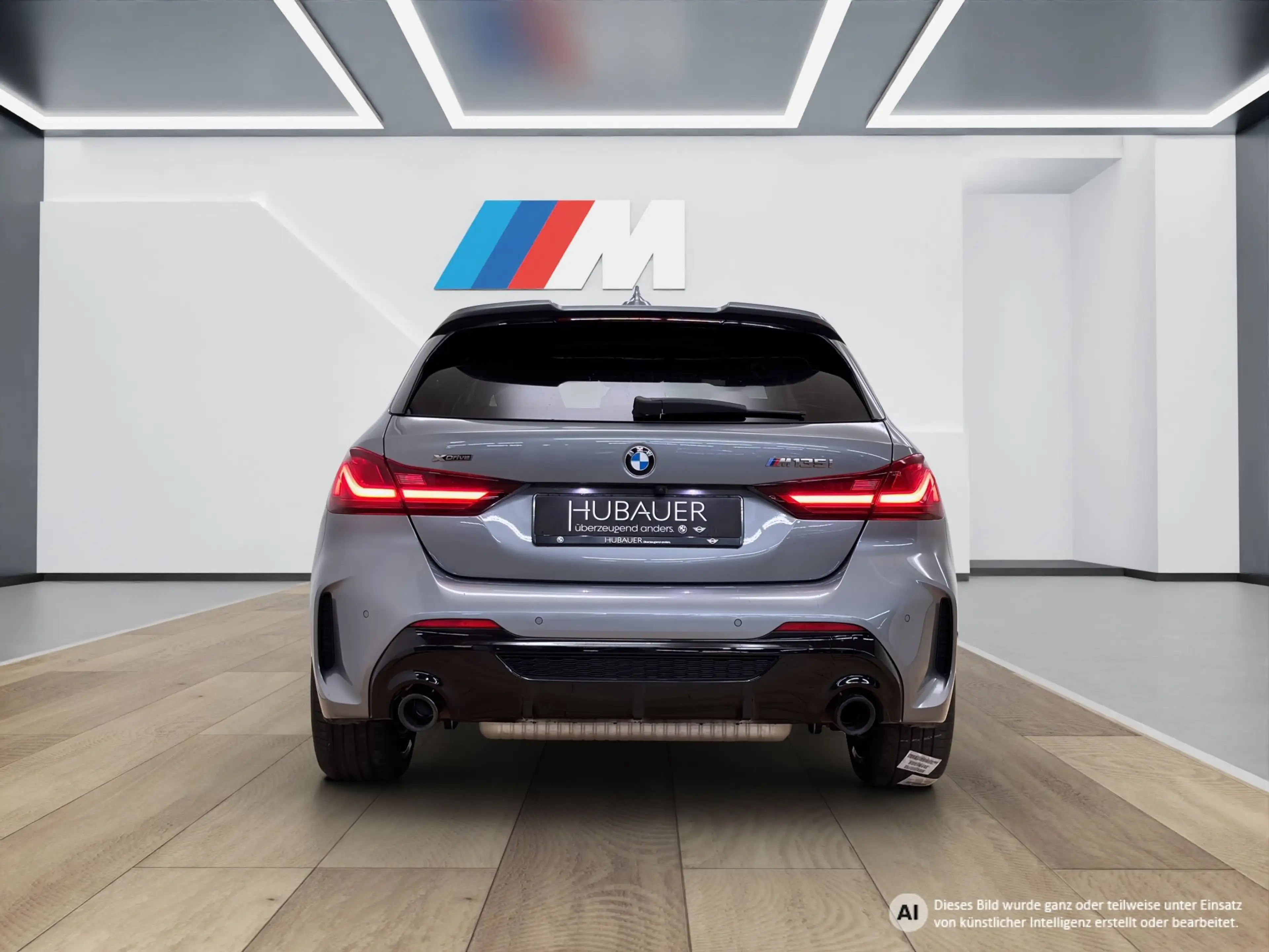 BMW 135 M135i xDrive 5-Türer [HK Sound, Pano, HUD, RFK] — photo 13