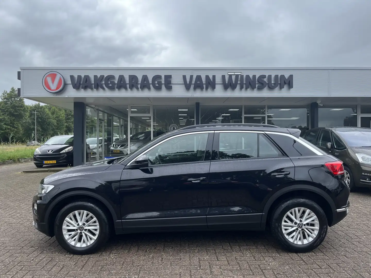 Volkswagen T-Roc 1.0 TSI Style Lmv Pdc Cruise Bluetooth Nap Zwart - 2