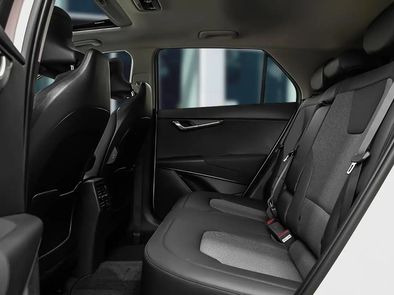 Kia Niro снимка Kia Niro