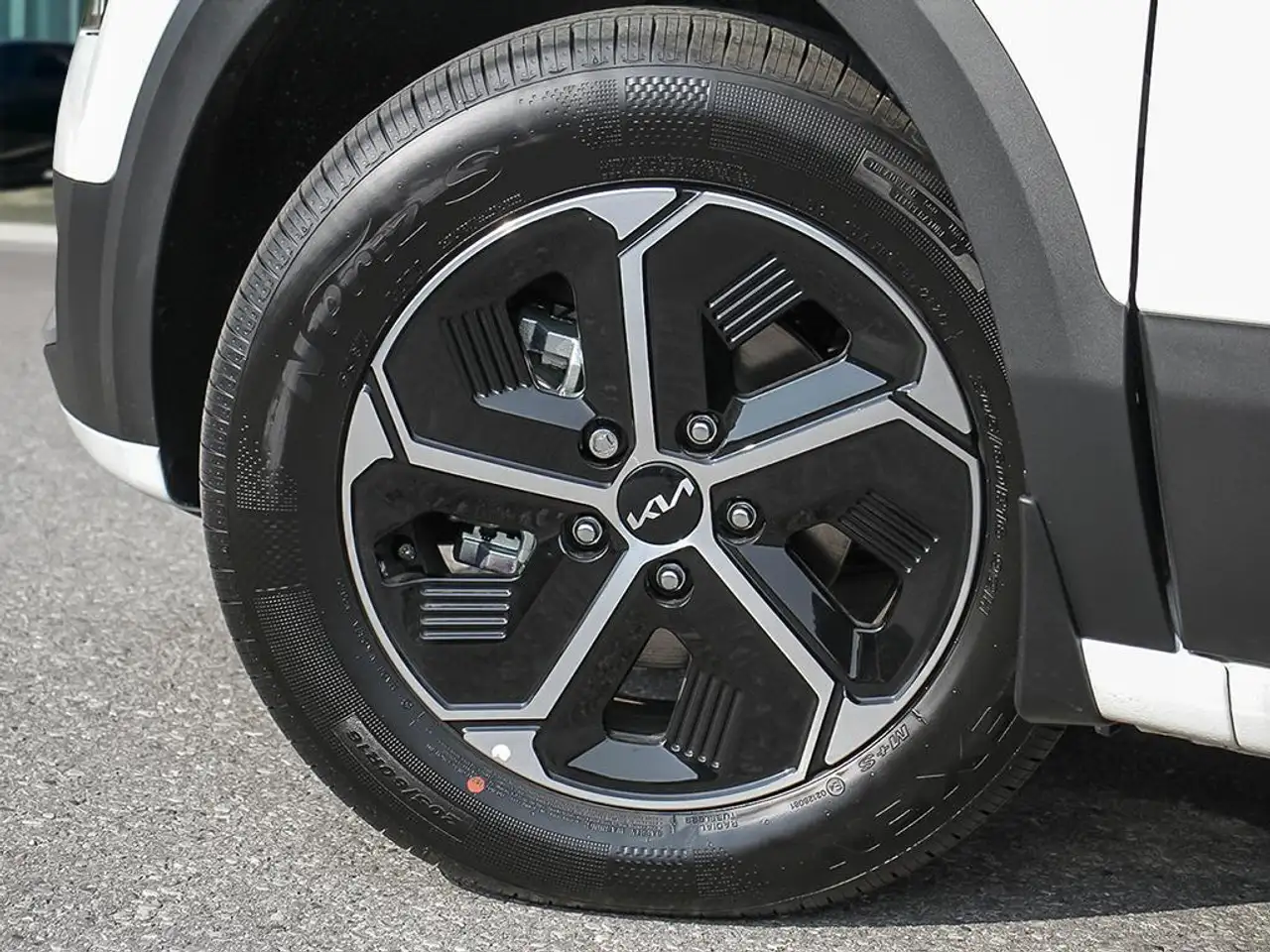 Kia Niro снимка Kia Niro