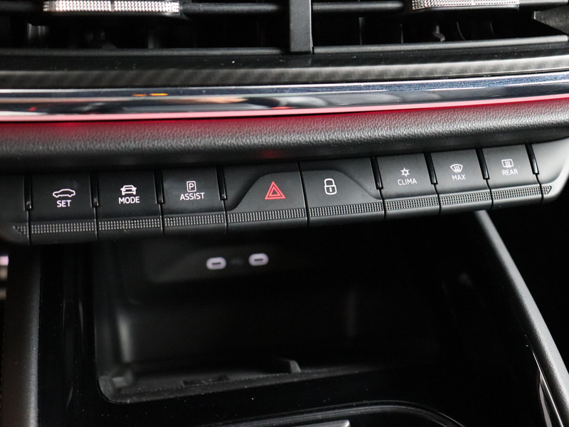 Skoda Enyaq iV 80 Sportline SOH 93.3% Panoramadak, Trekhaak, C — photo 22