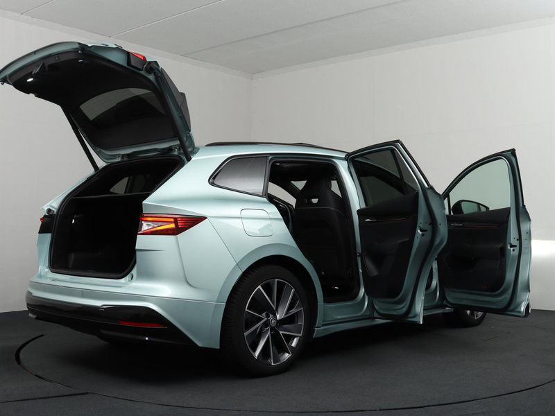 Skoda Enyaq iV 80 Sportline SOH 93.3% Panoramadak, Trekhaak, C — photo 42