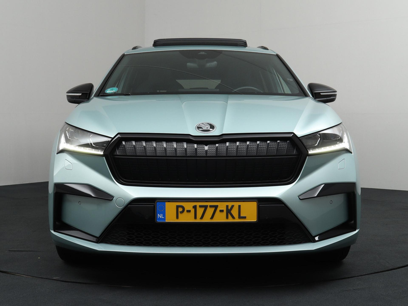 Skoda Enyaq iV 80 Sportline SOH 93.3% Panoramadak, Trekhaak, C — photo 13
