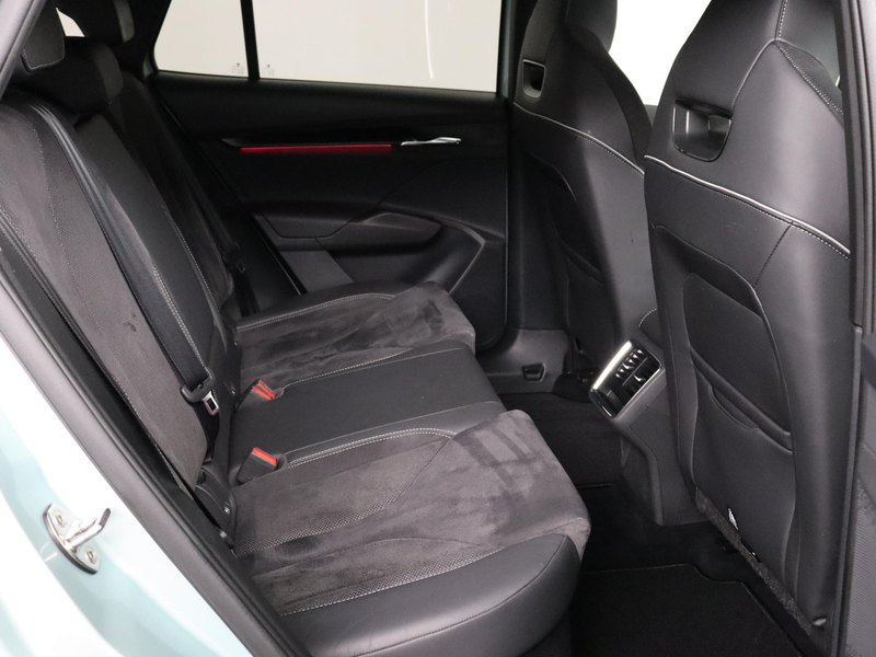 Skoda Enyaq iV 80 Sportline SOH 93.3% Panoramadak, Trekhaak, C — photo 35
