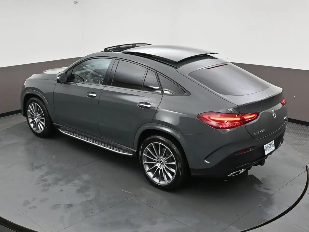 Mercedes-Benz GLE снимка Mercedes-Benz GLE