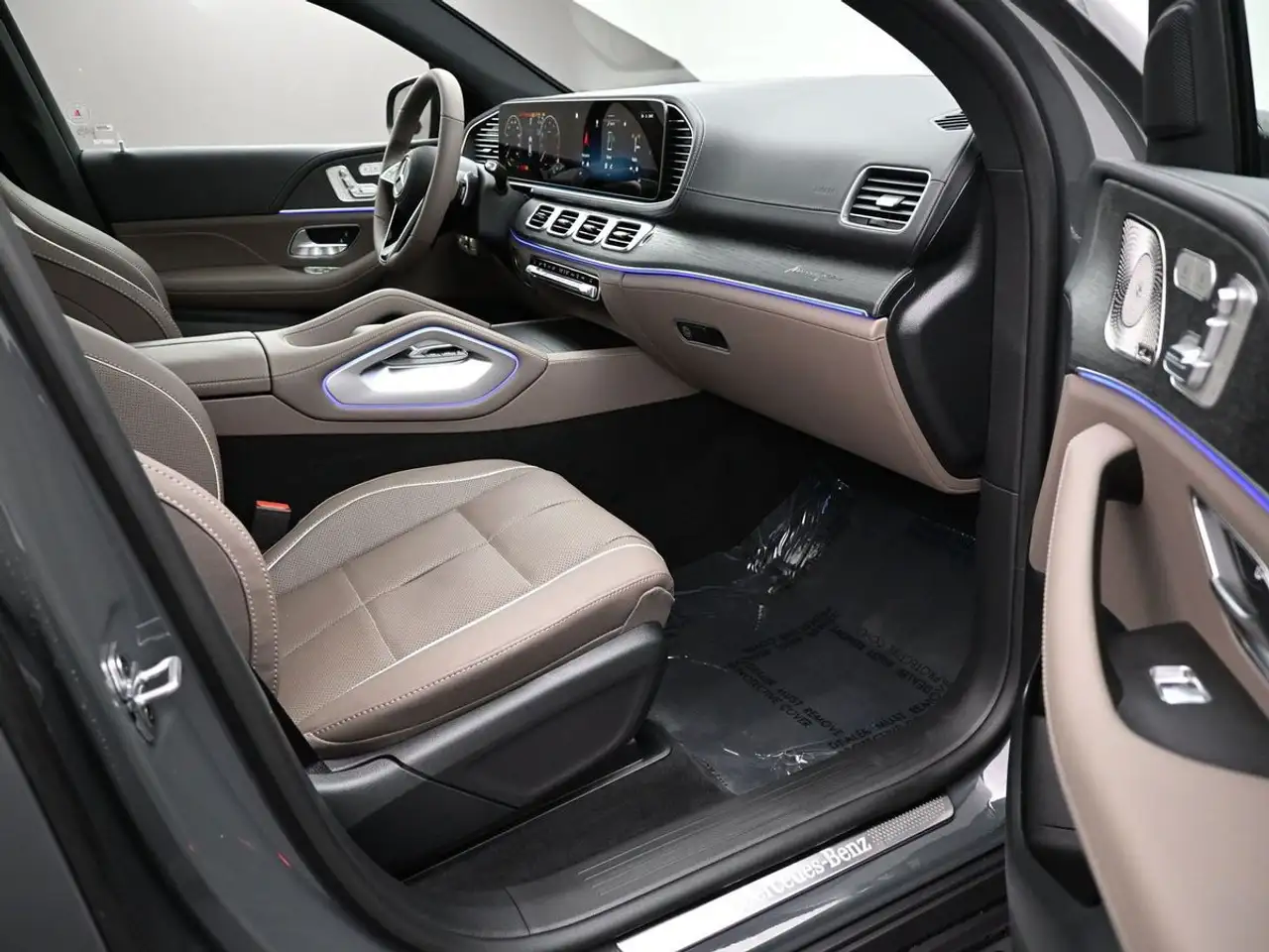 Mercedes-Benz GLE снимка Mercedes-Benz GLE