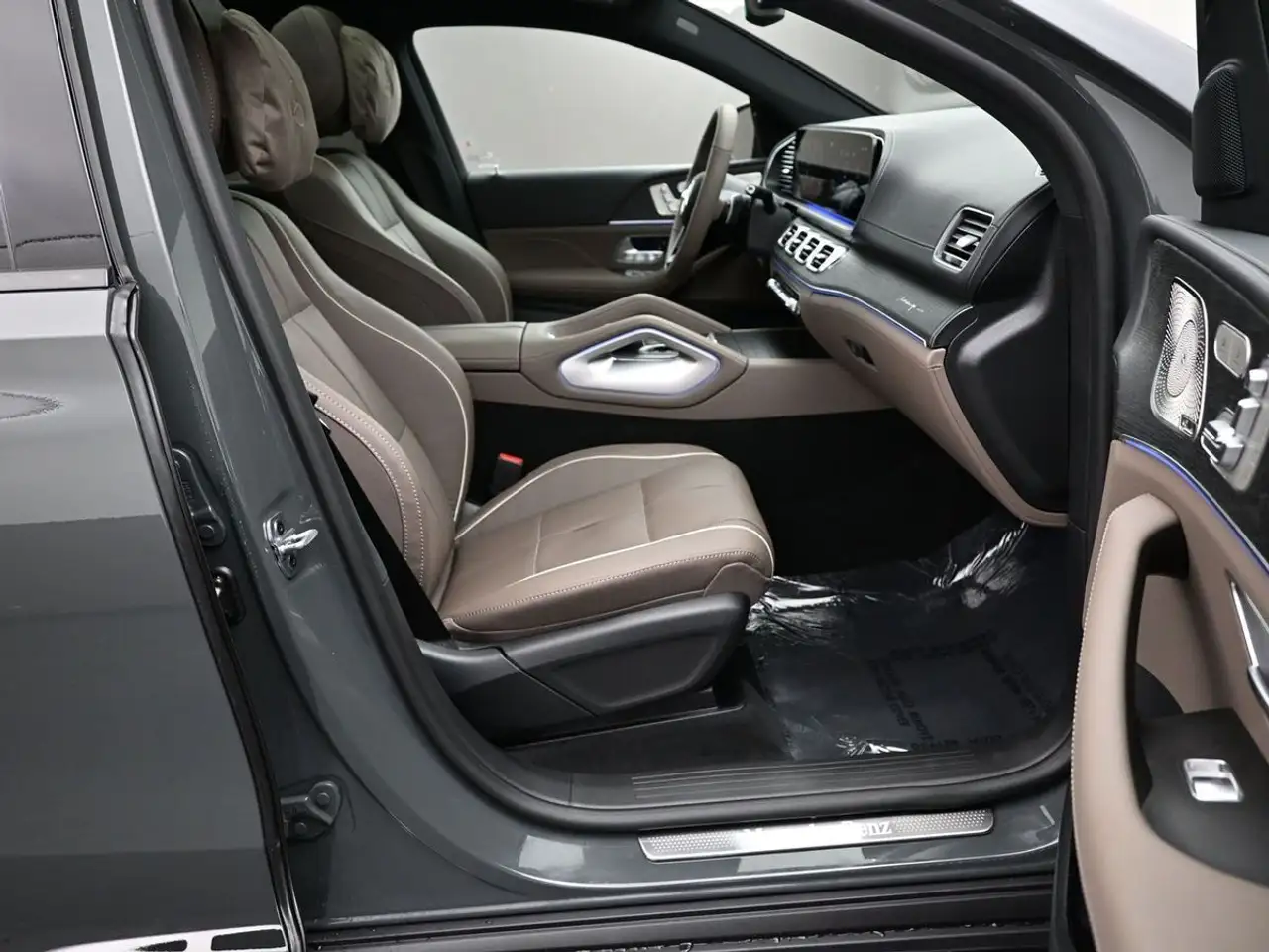 Mercedes-Benz GLE снимка Mercedes-Benz GLE