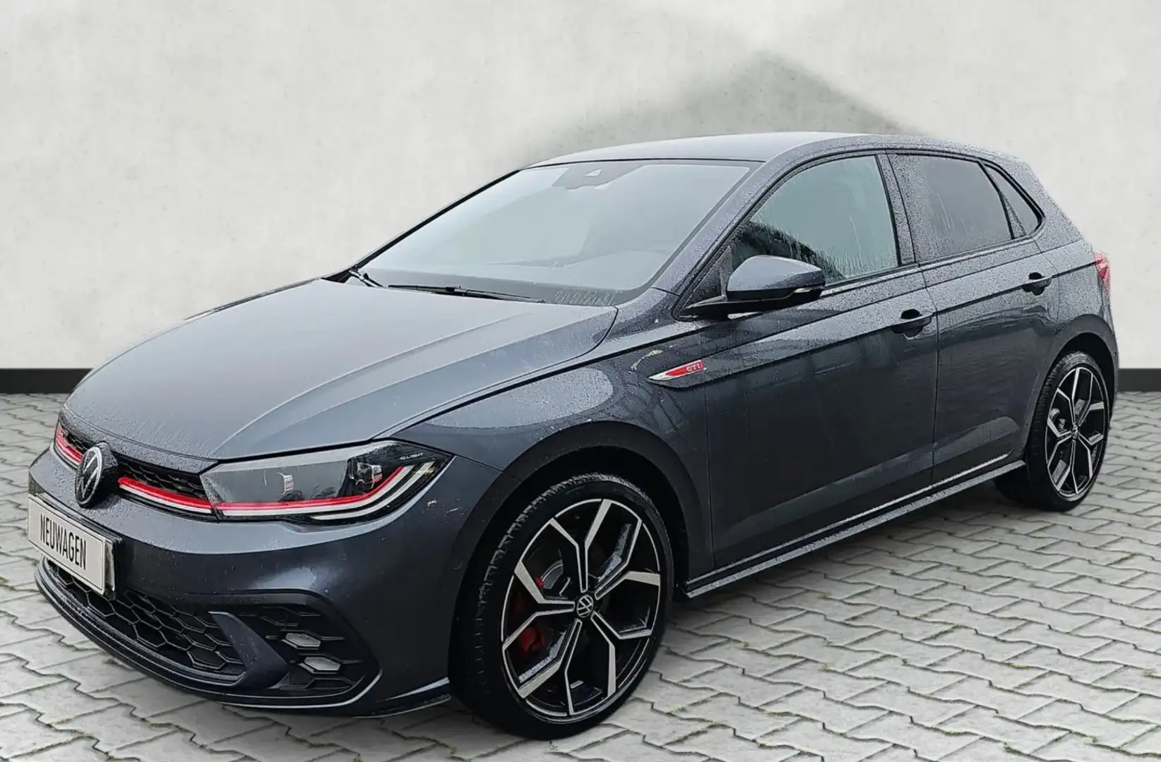 Volkswagen Polo 2.0 TSI OPF DSG GT IIQLight IQDrive 18" Grau - 1