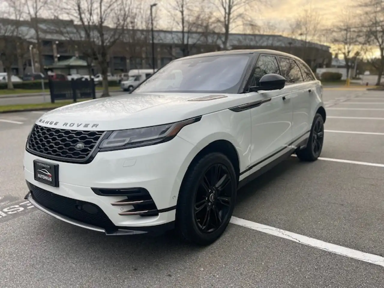 Land Rover Range Rover Velar снимка Land Rover Range Rover Velar