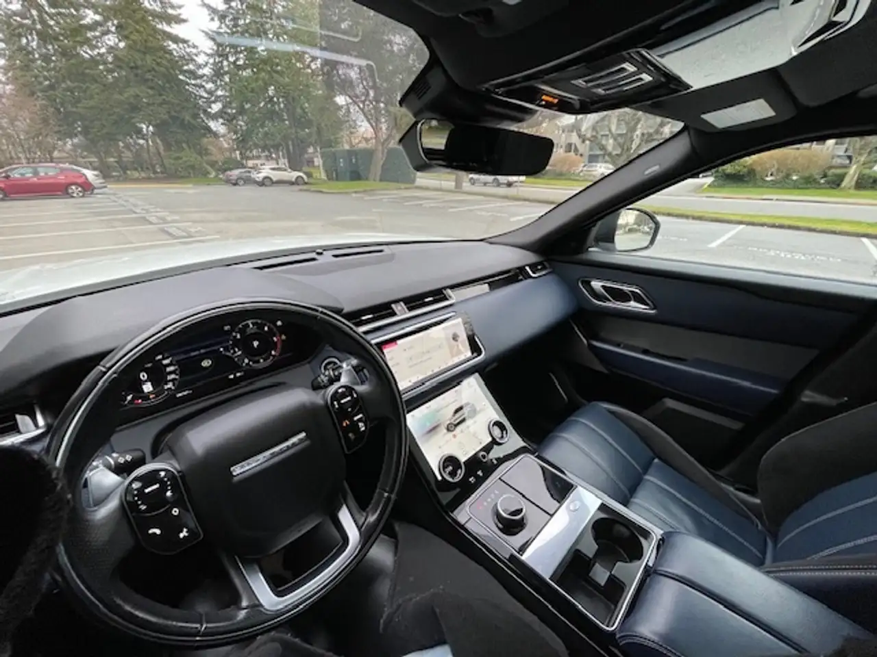 Land Rover Range Rover Velar снимка Land Rover Range Rover Velar