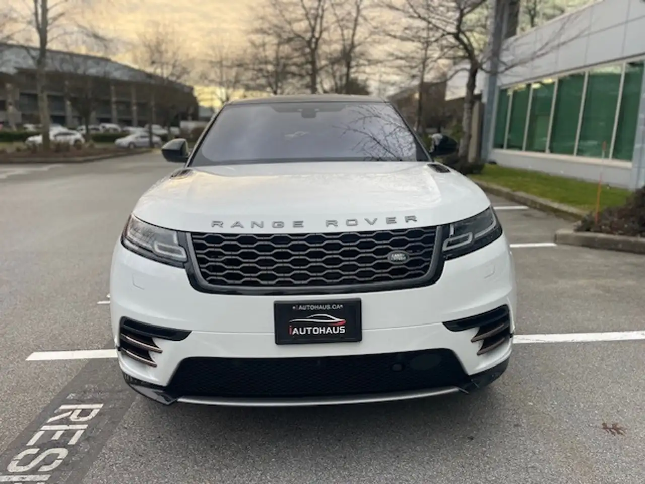 Land Rover Range Rover Velar снимка Land Rover Range Rover Velar