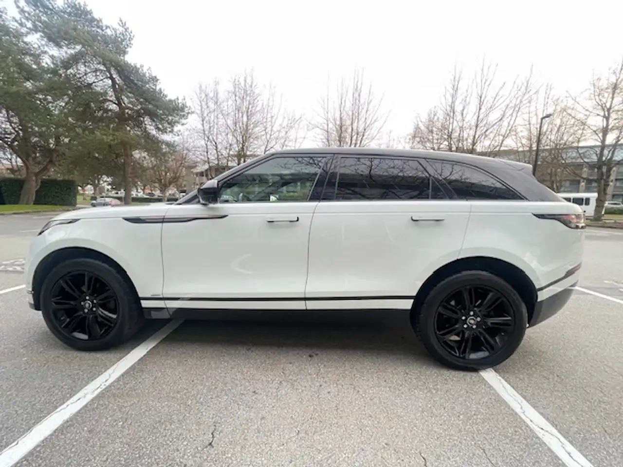 Land Rover Range Rover Velar снимка Land Rover Range Rover Velar