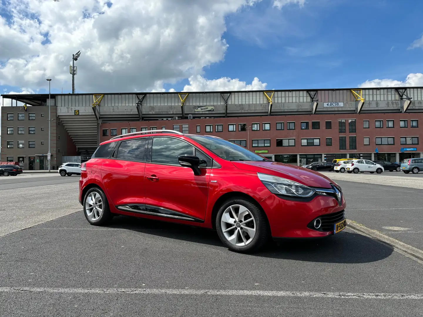 Renault Clio Clio 0.9 TCe Dynamique Rood - 1