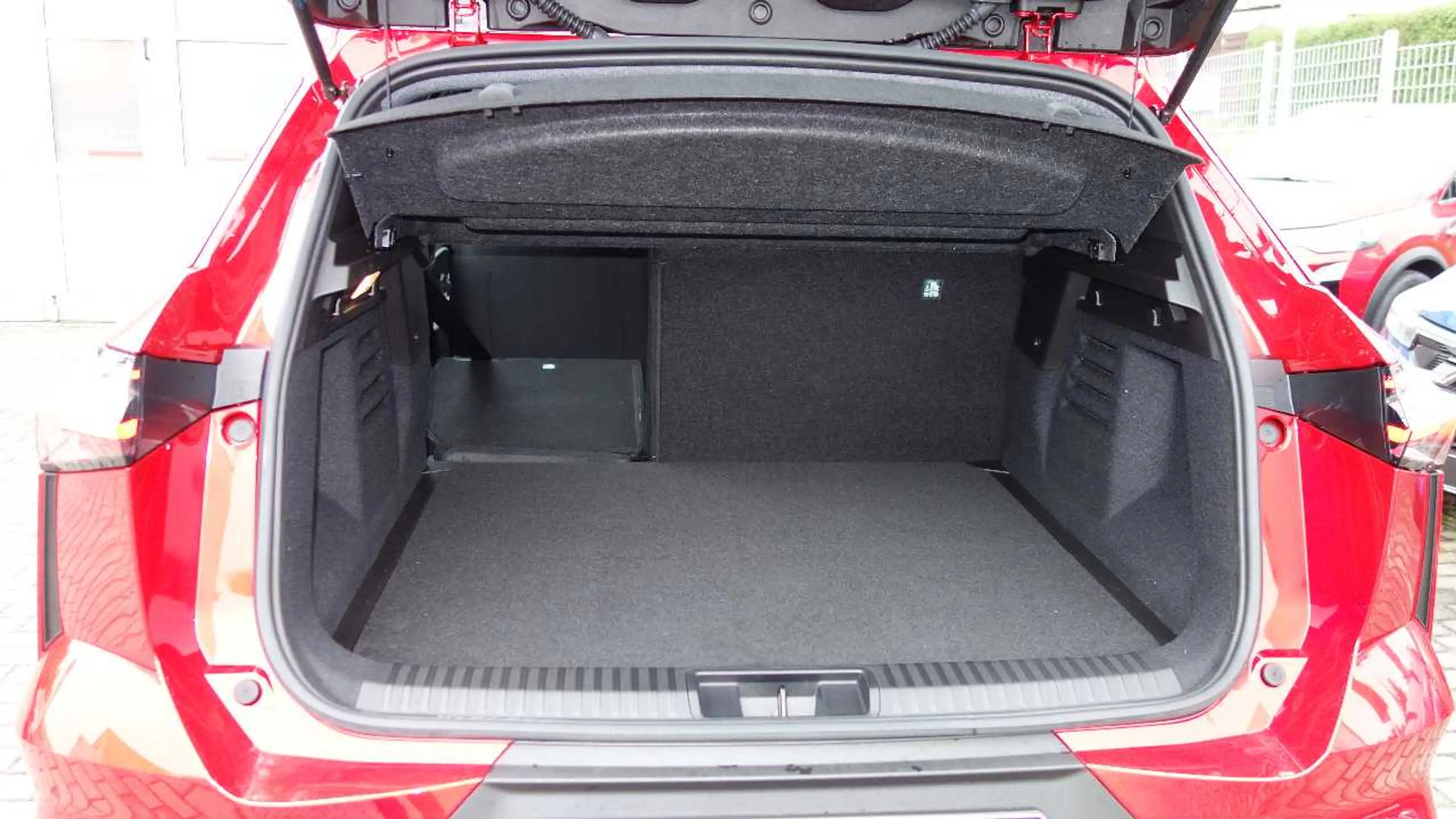 Mitsubishi Grandis Diamant 1.3 T-Benziner 6-Gang — photo 6