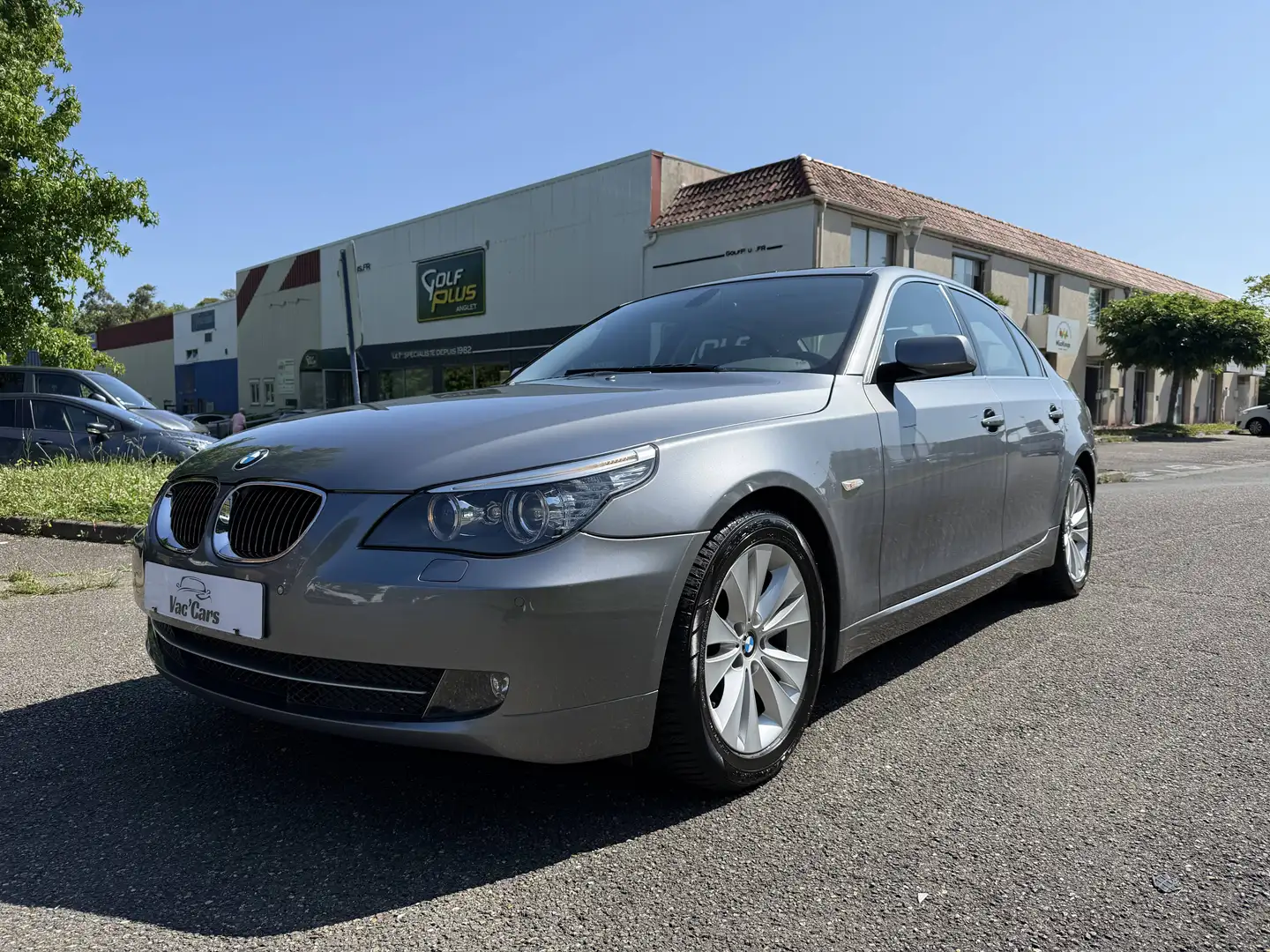 BMW 523 IV (E60) 523i 190ch Luxe Gris - 1
