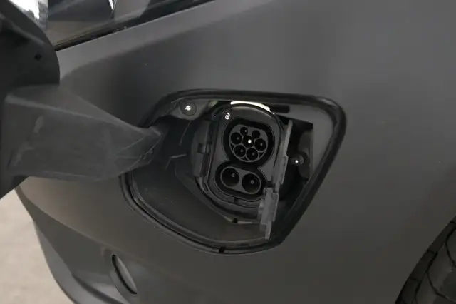 Mercedes-Benz Vito view 8