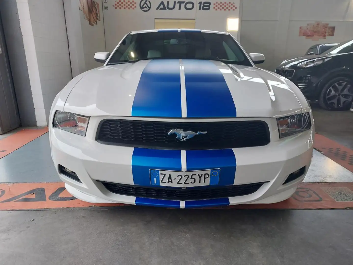 Ford Mustang 3.7 V6 EU 5 Auto + PRONTA CONSEGNA!!! Wit - 2