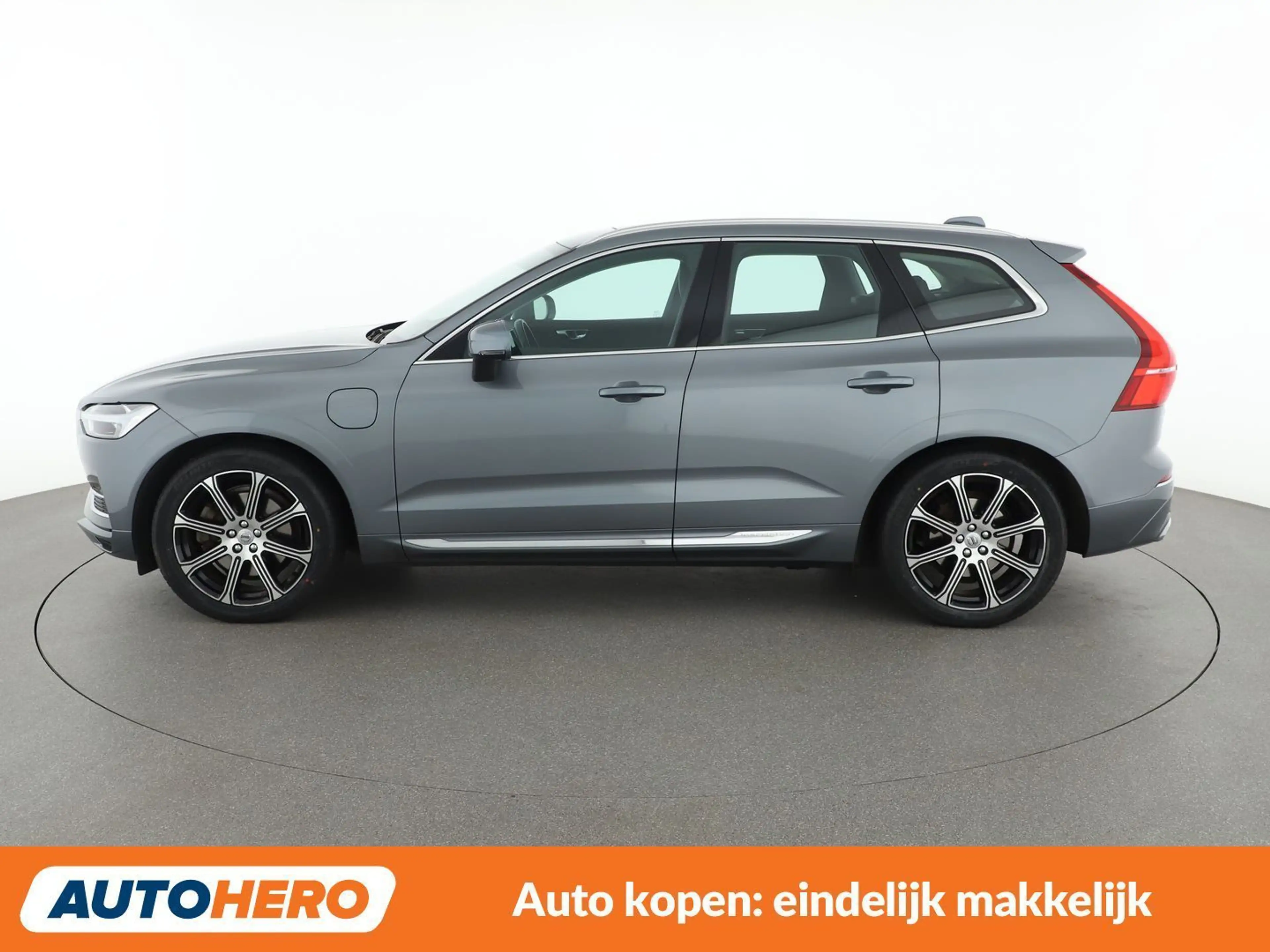 Volvo XC60 2.0 T8 Plug-in Hybrid Inscription AWD — photo 3