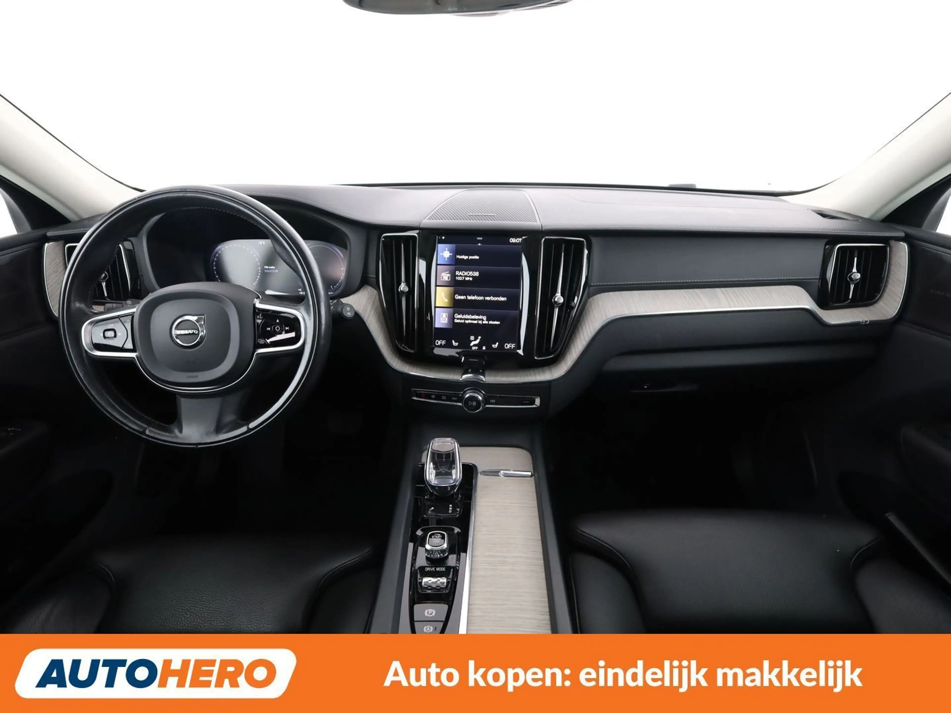 Volvo XC60 2.0 T8 Plug-in Hybrid Inscription AWD — photo 12