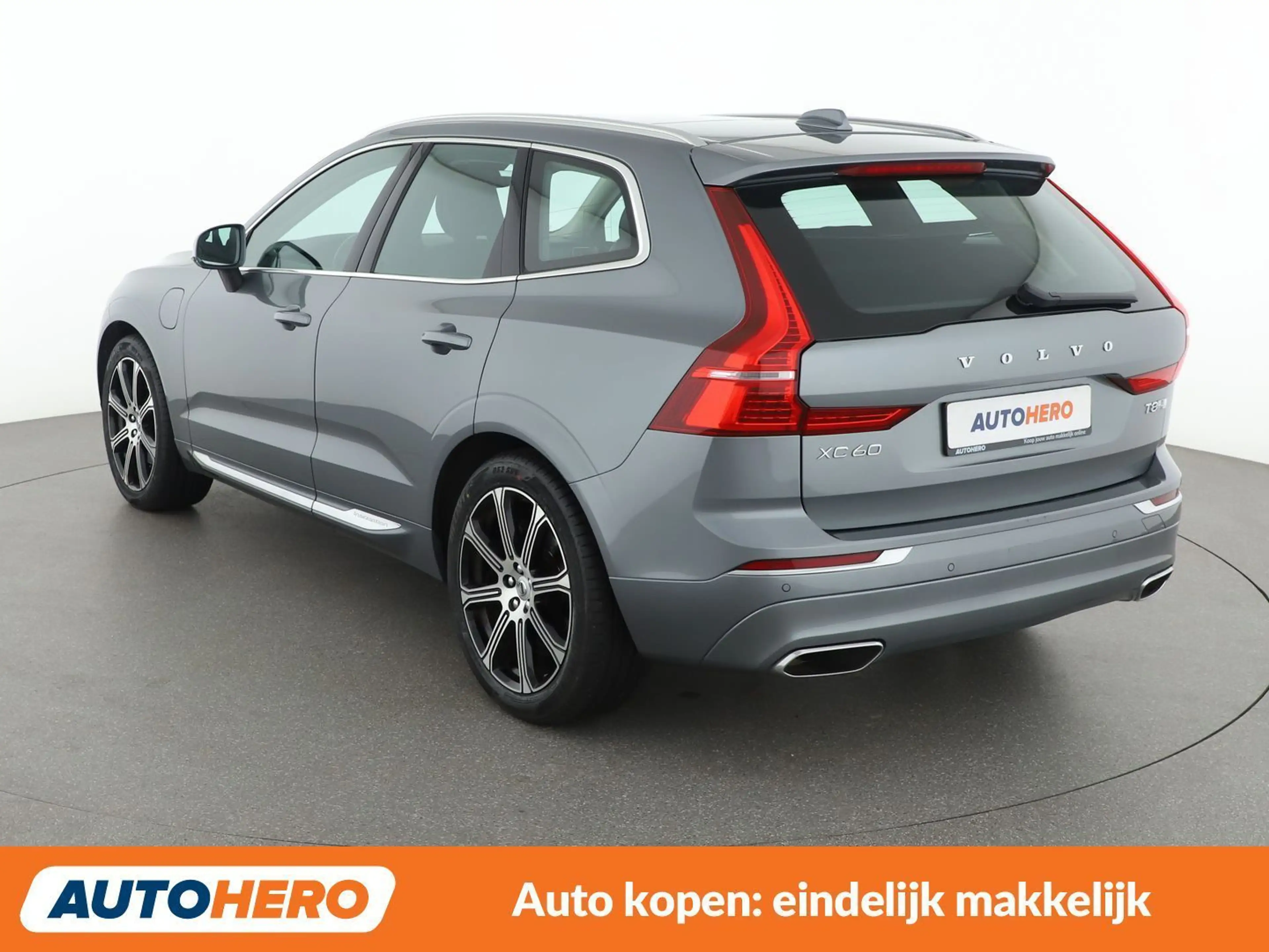 Volvo XC60 2.0 T8 Plug-in Hybrid Inscription AWD — photo 4