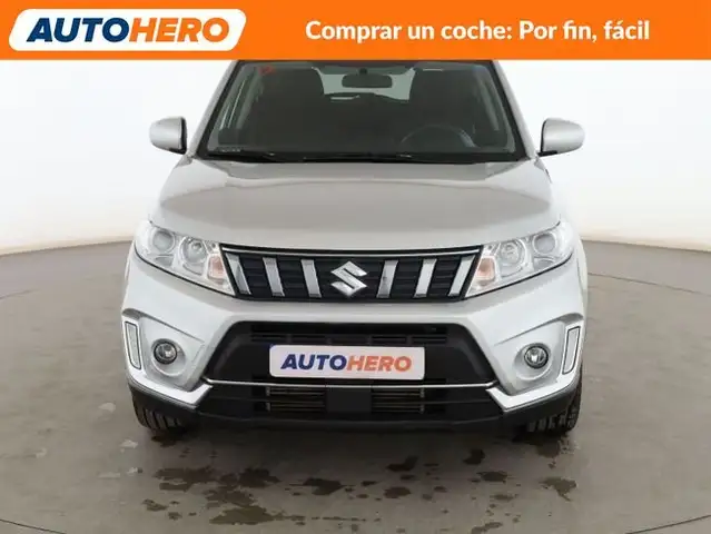 Suzuki Vitara view 9
