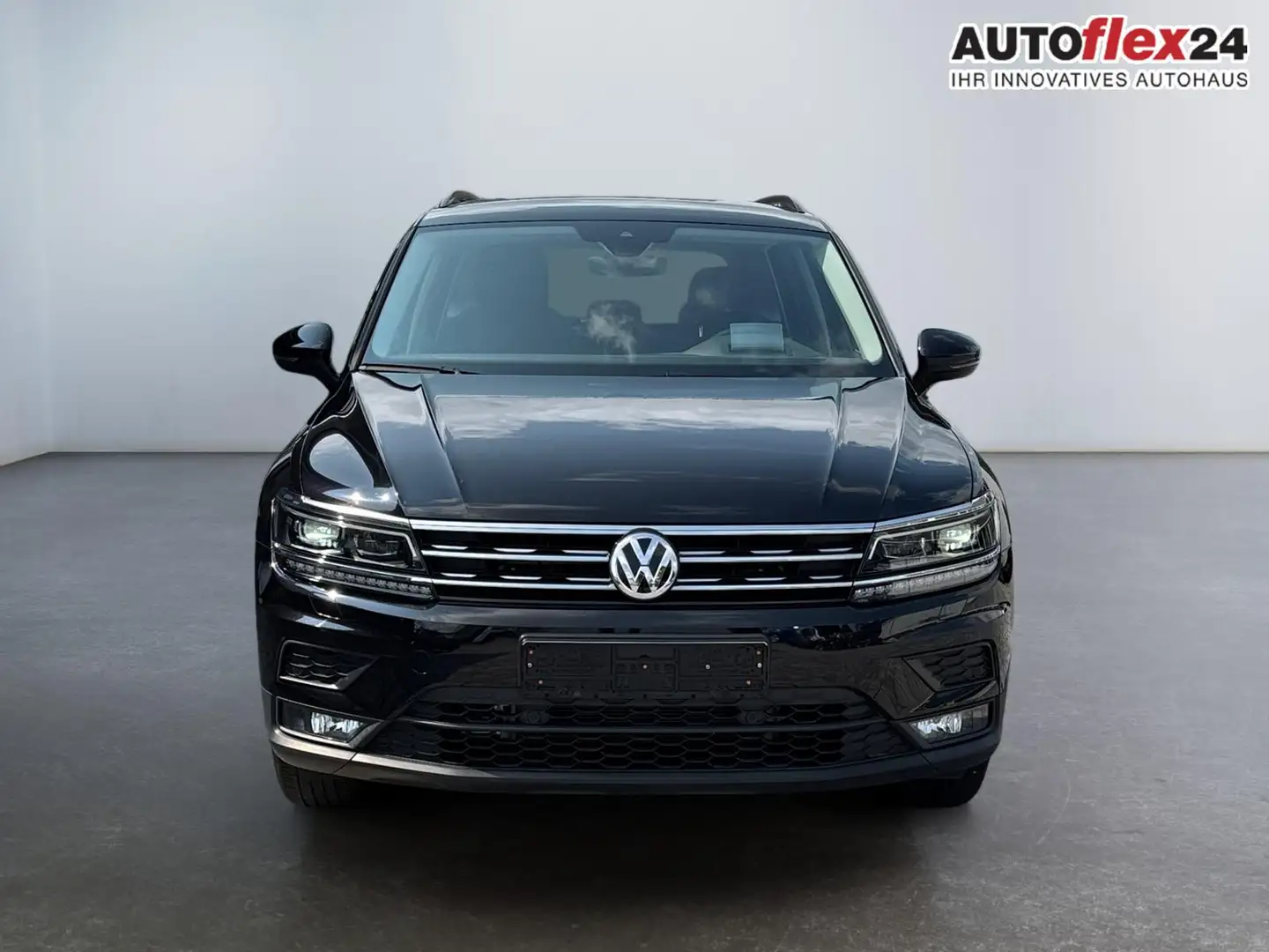 Volkswagen Tiguan 2.0 TDI DSG Comf 4x4 AHK 3ZoKli Kam PDC SHZ 110... Schwarz - 2