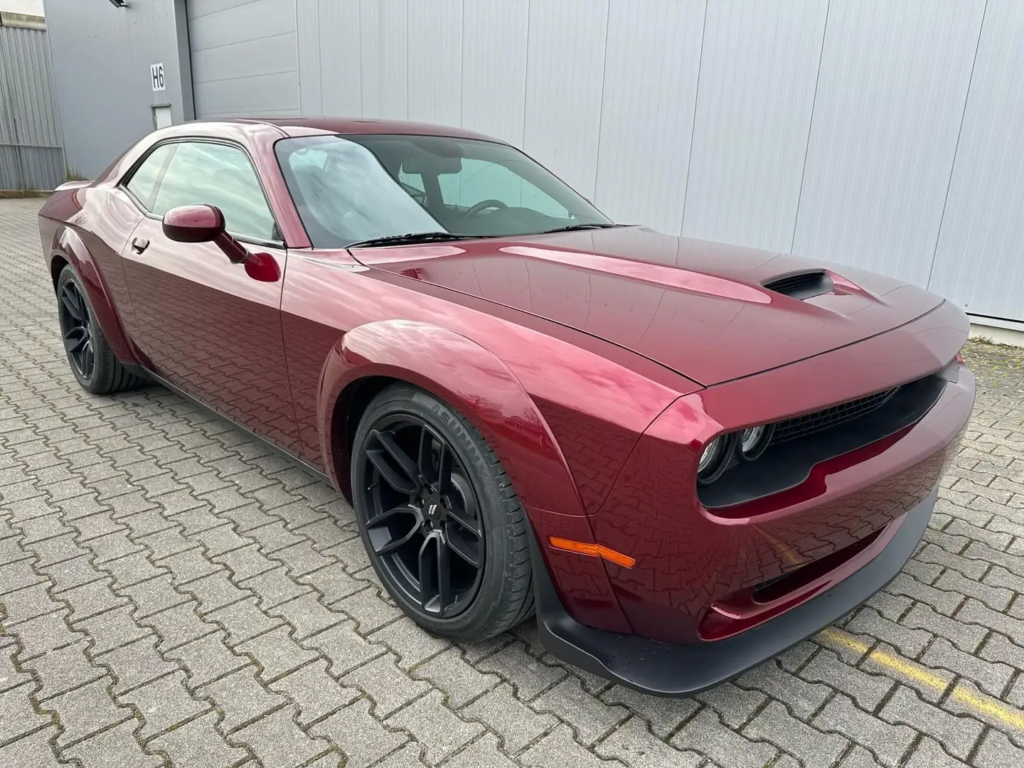 Dodge Challenger 5,7 R/T Schalter Widebody Rot - 2