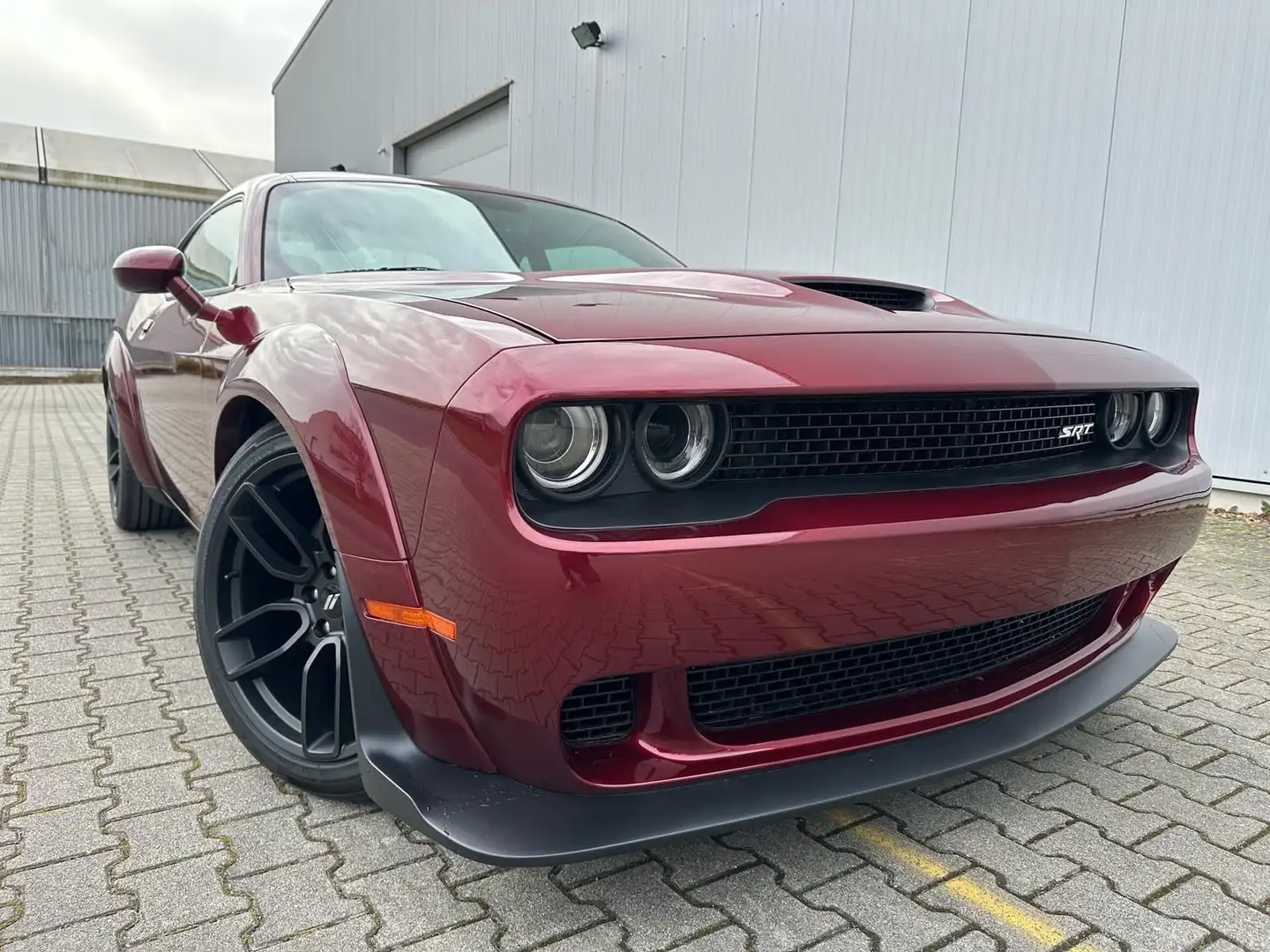 Dodge Challenger 5,7 R/T Schalter Widebody Rot - 1