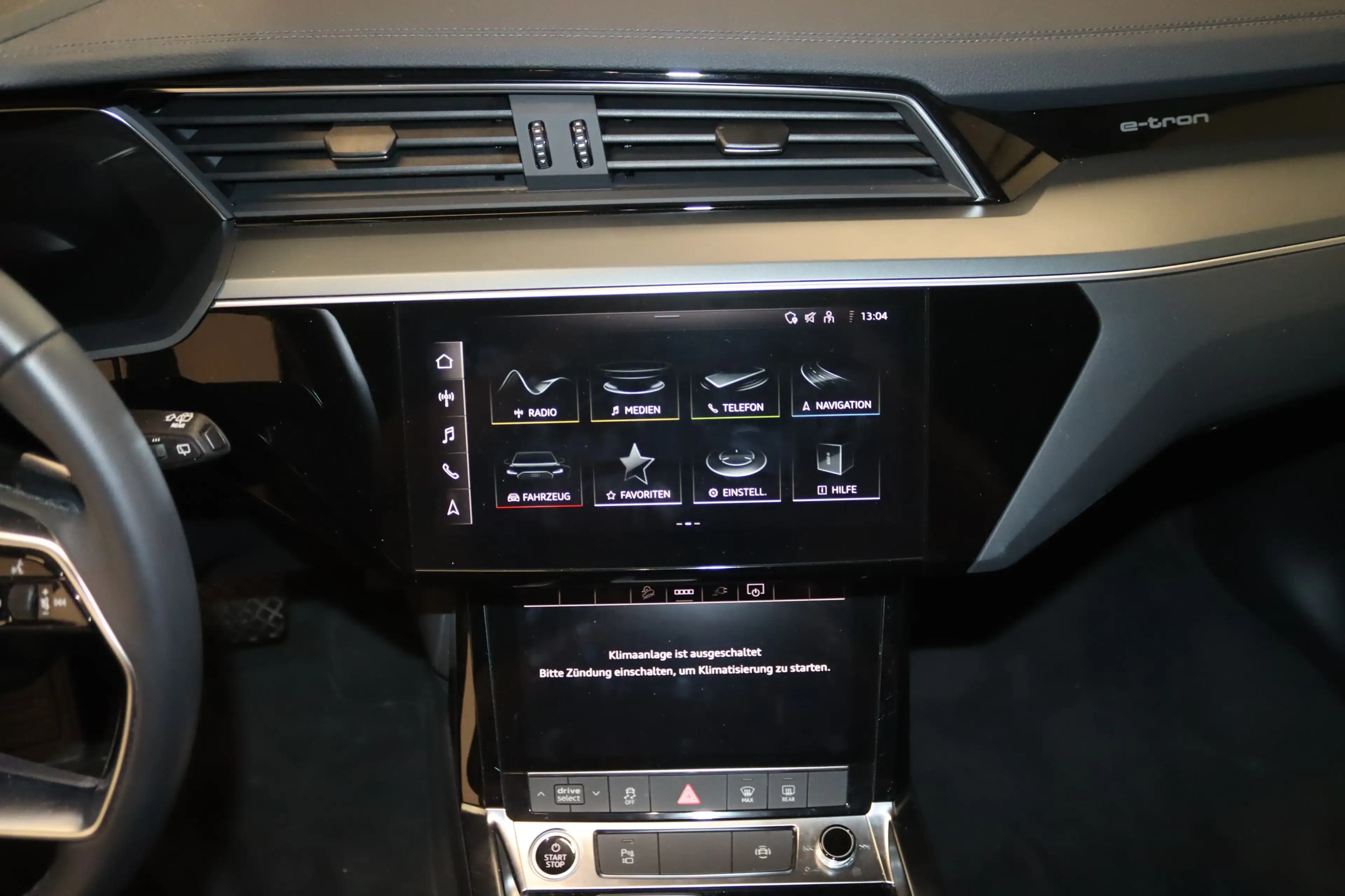 Audi e-tron 55 qu.-Virt.-360°-Luft-Tempo-LED-SHZ-NAV- — photo 6