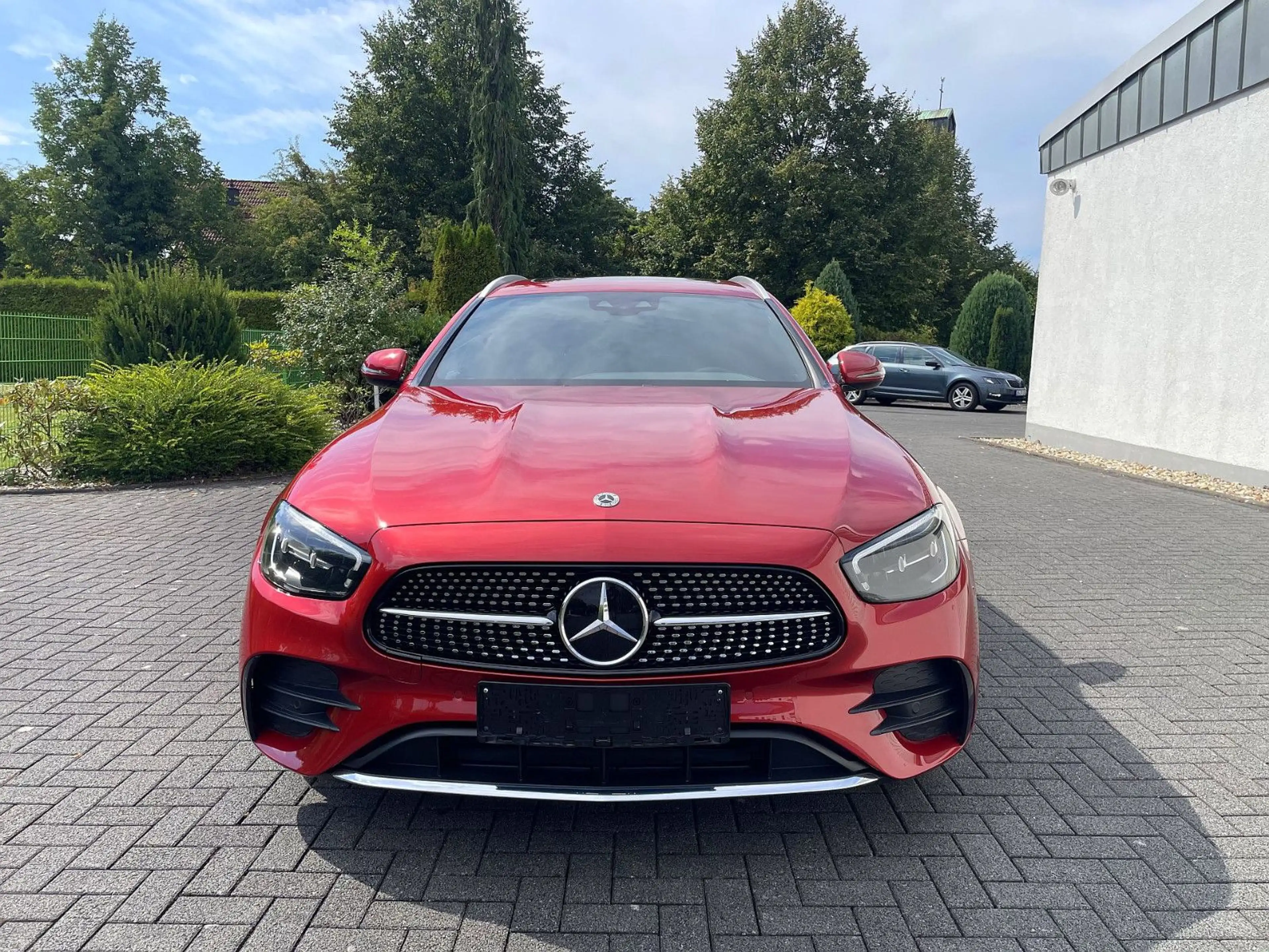 Mercedes-Benz E 400 d 4M AMG AIR*ACC*BURMEST*GSD*STHZG*20"LM* — photo 3