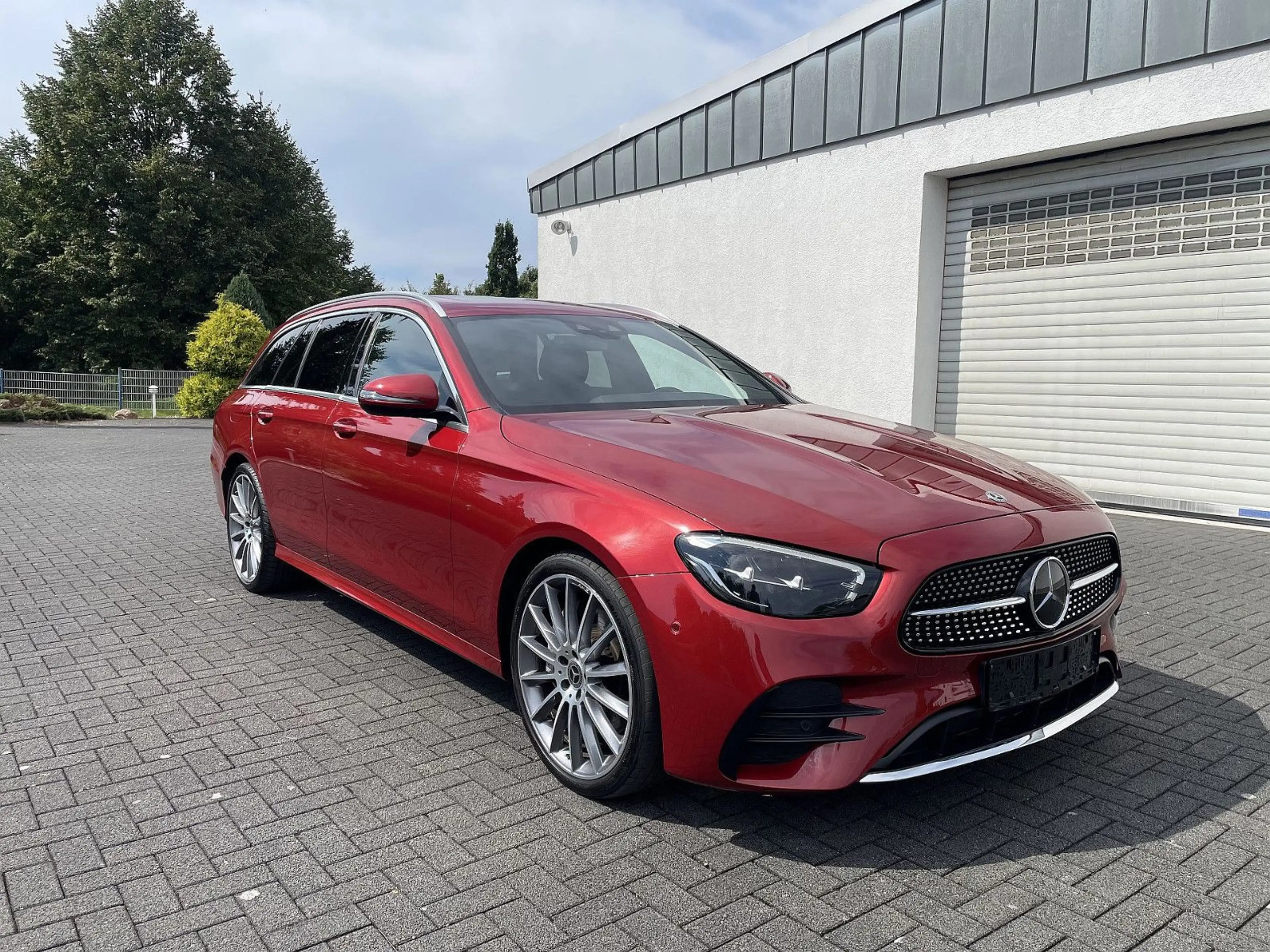 Mercedes-Benz E 400 d 4M AMG AIR*ACC*BURMEST*GSD*STHZG*20"LM* — photo 2