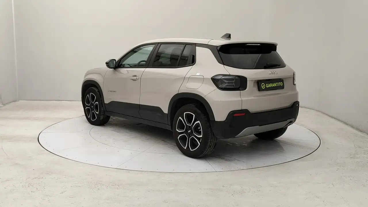 Jeep Avenger 1.2 Turbo Summit 6