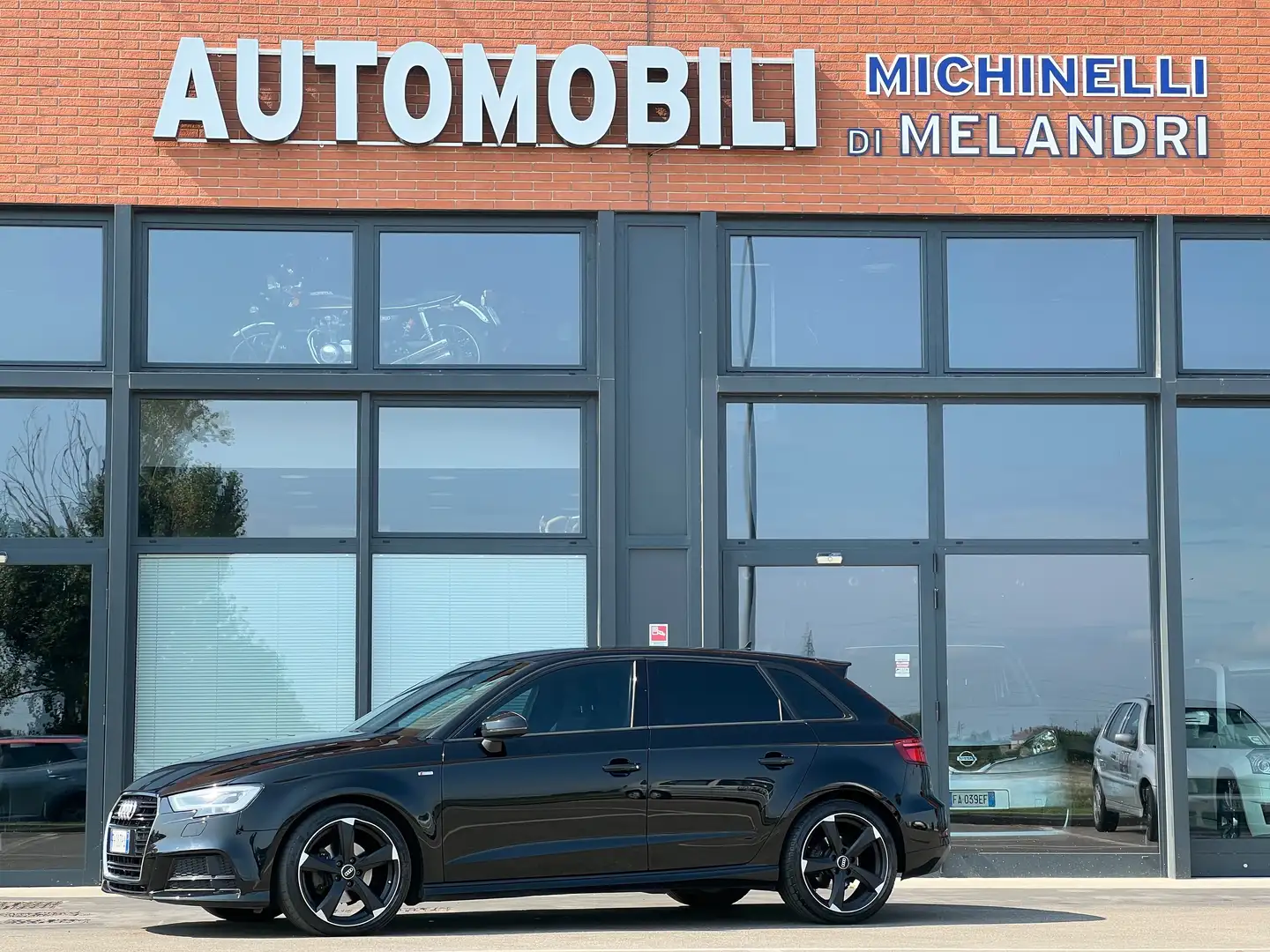 Audi A3 A3 Sportback 1.6 tdi Sport 110cv Black - 1