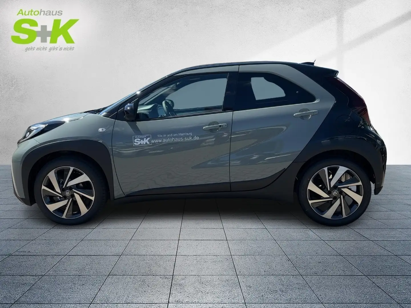 Toyota Aygo X 1,0-l-VVT-i, 5-Türer, Explore+KLIMA+SHZ++ Zwart - 2
