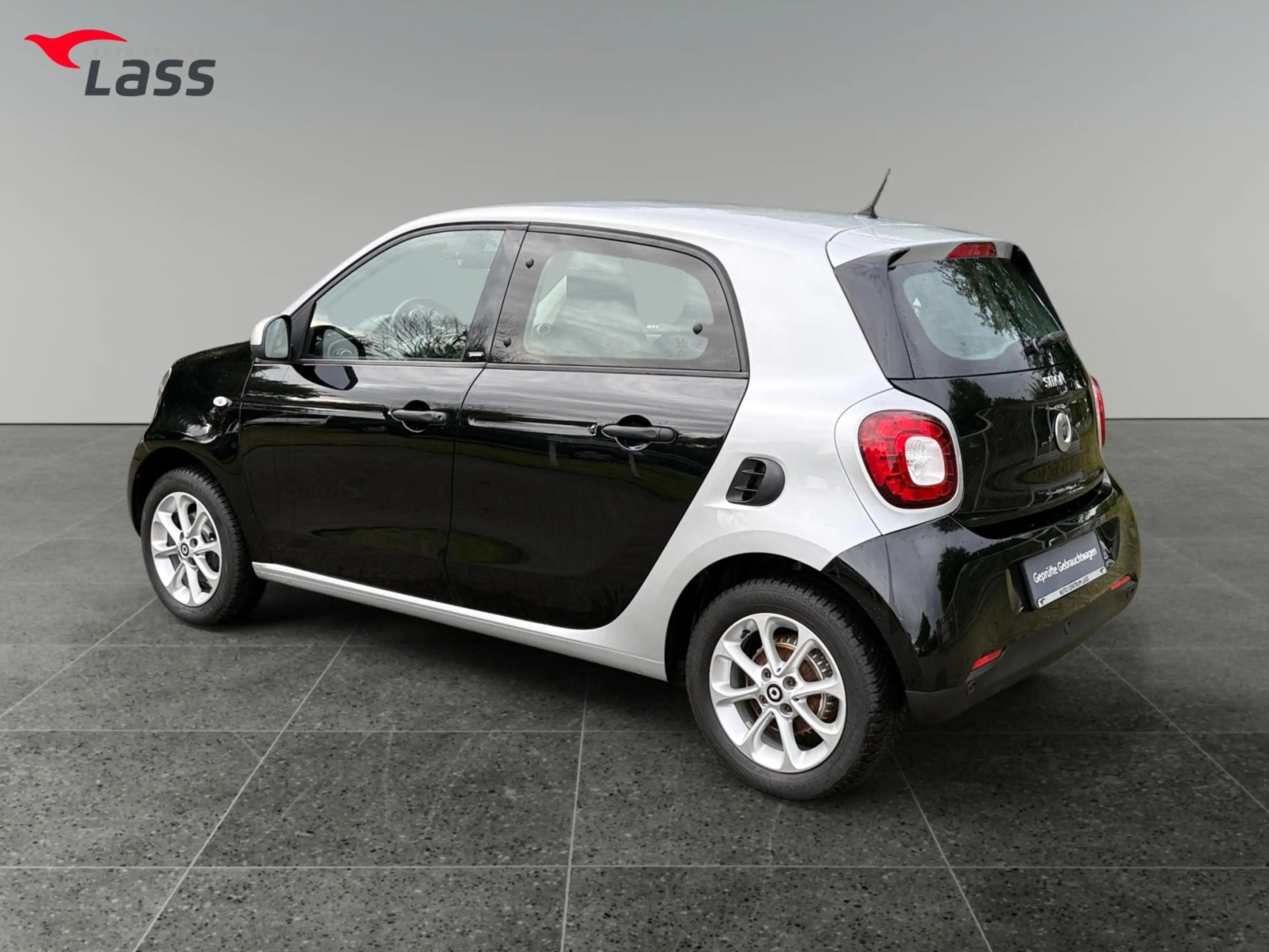 smart forFour 1.0 passion KLIMA | ALLWETTER | PARKHILFE — photo 4