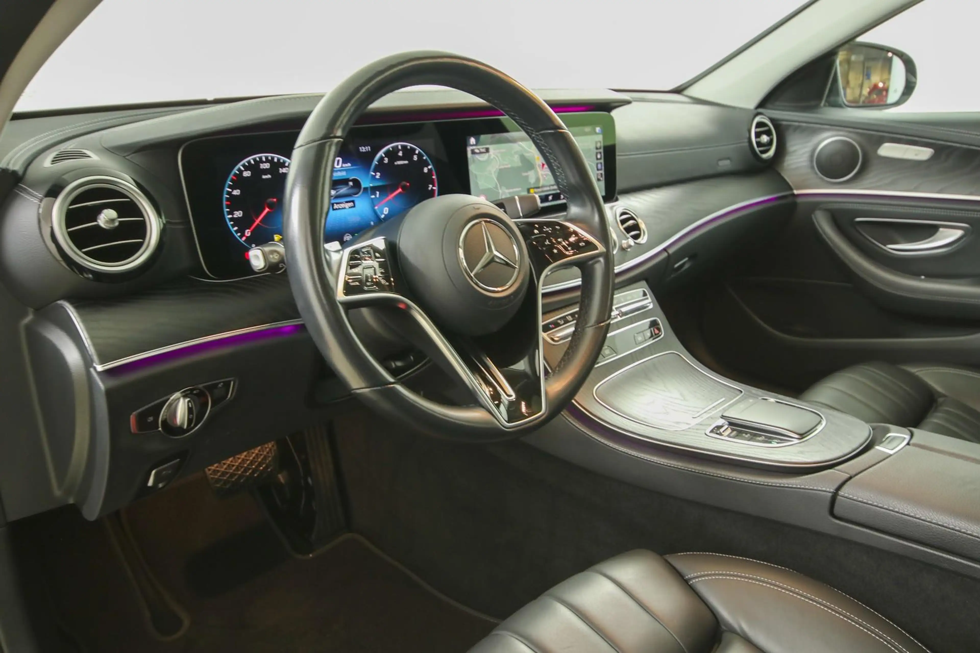 Mercedes-Benz E 450 4Matic Exclusive Pano Leder Kamera — photo 7