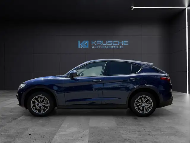 Alfa Romeo Stelvio view 2