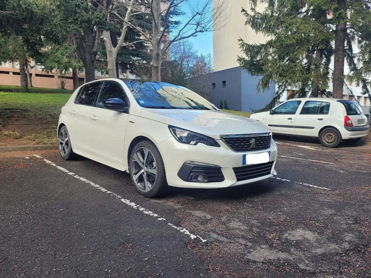 Peugeot 308 PureTech 130ch S\u0026S EAT8 GT Line