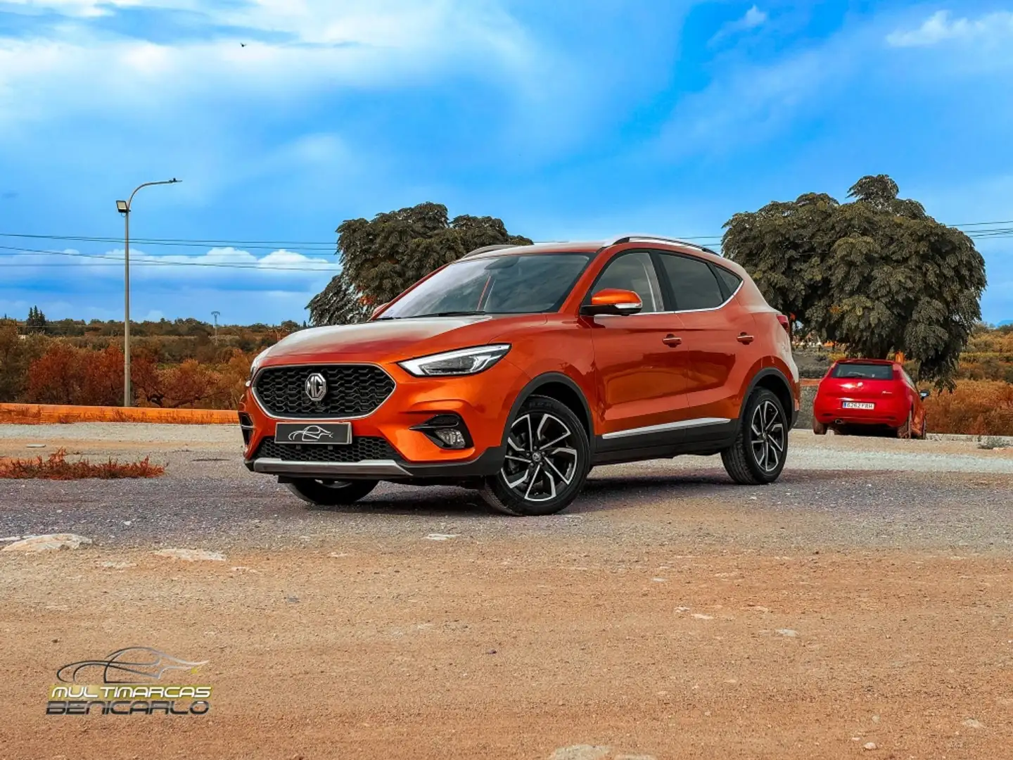 MG ZS 1.5 VTi-Tech Comfort 78kW Naranja - 1