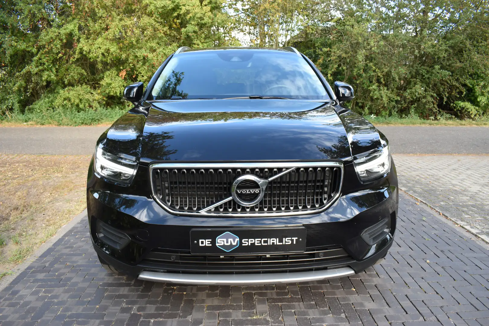 Volvo XC40 1.5 T3 Momentum Pro 164PK AUT. NIEUWSTAAT! Noir - 2