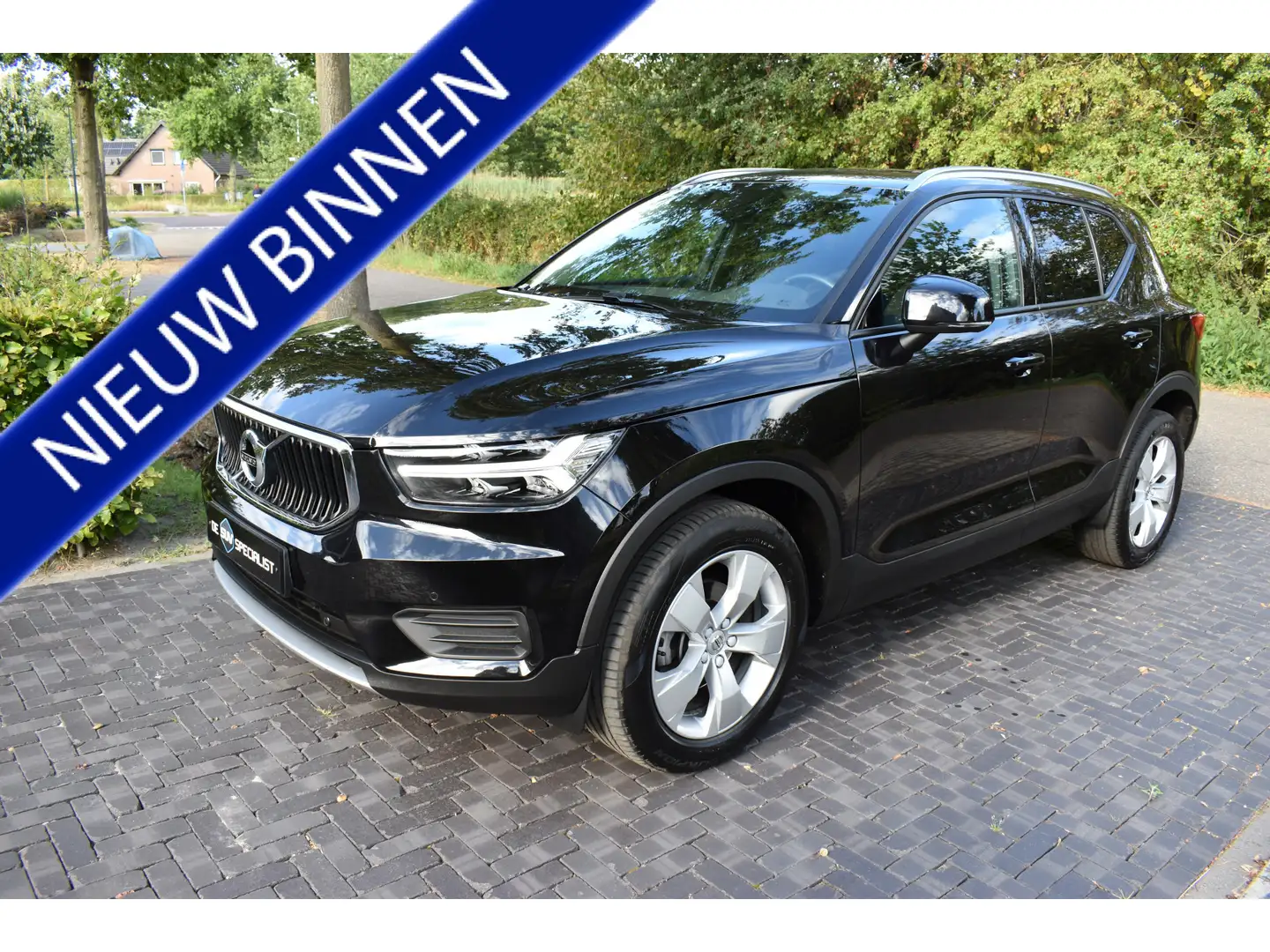 Volvo XC40 1.5 T3 Momentum Pro 164PK AUT. NIEUWSTAAT! Noir - 1