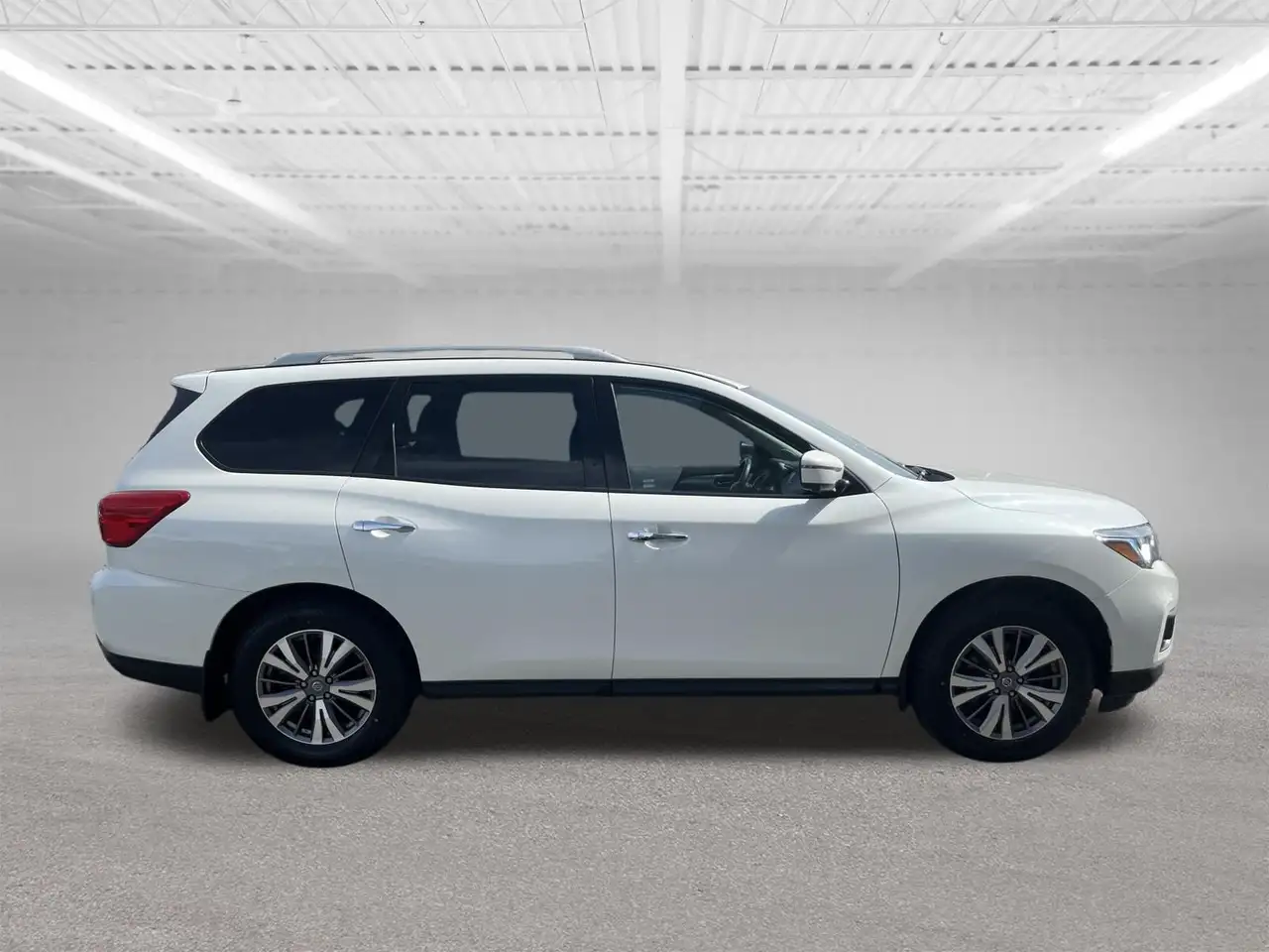 Nissan Pathfinder fotografie Nissan Pathfinder