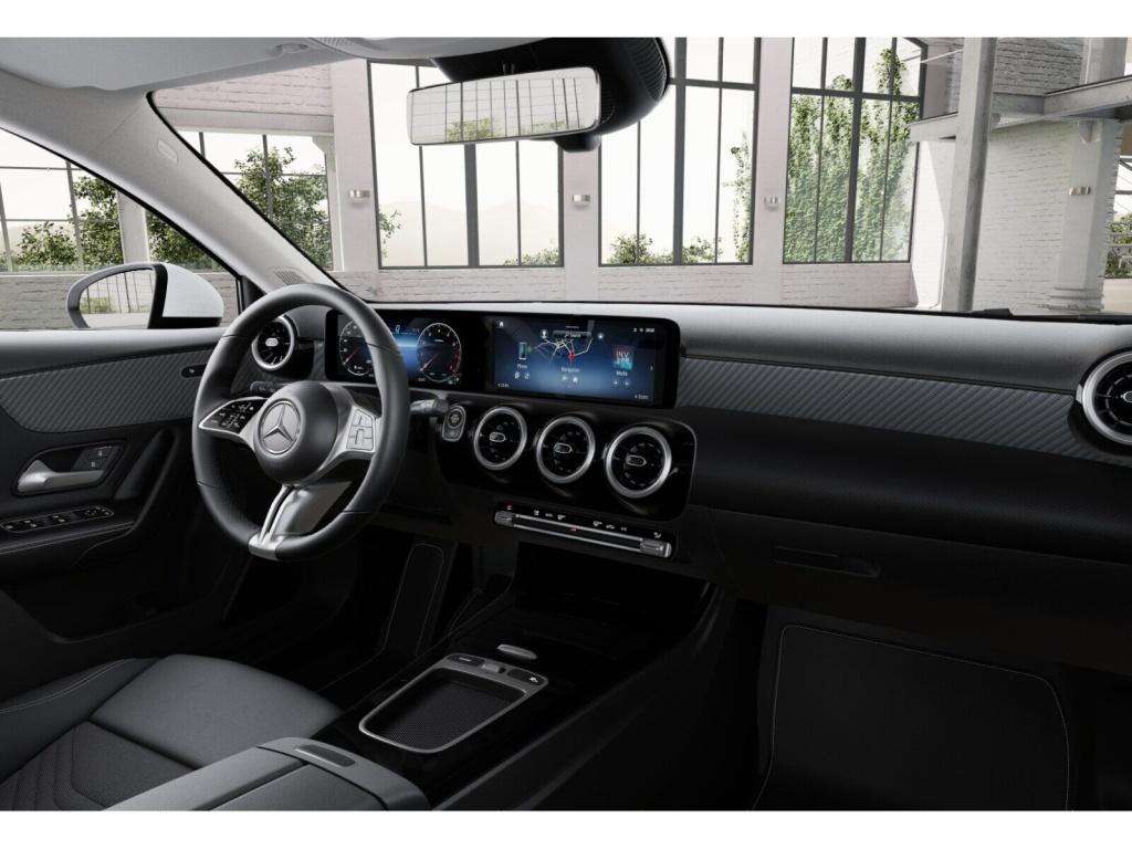 Mercedes-Benz A 220