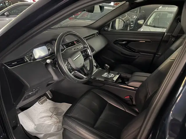 Land Rover Range Rover Evoque view 8