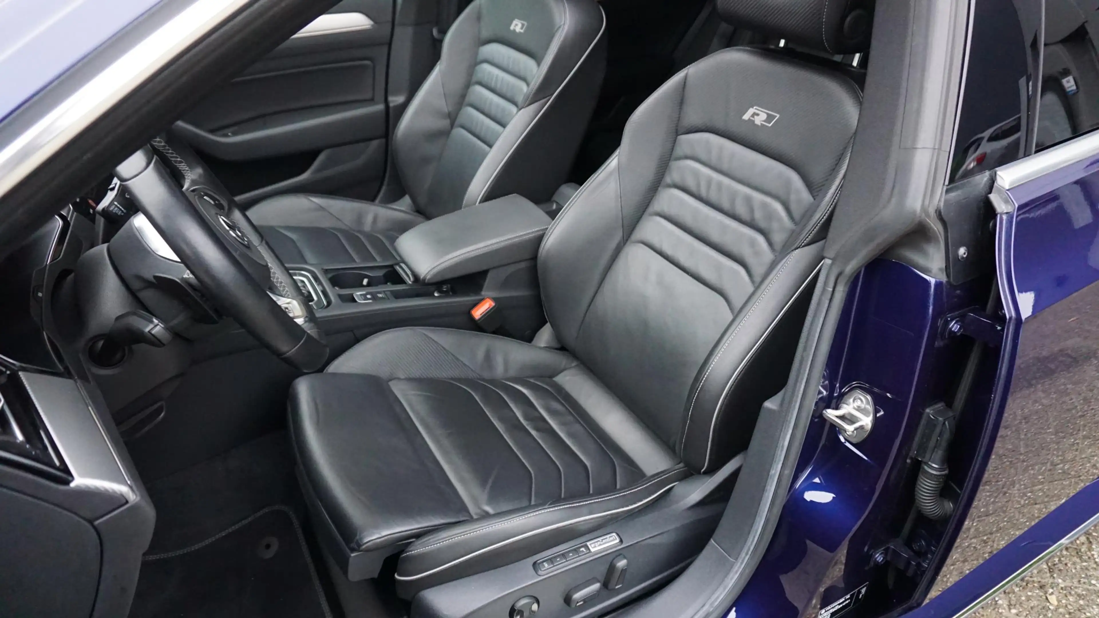 Volkswagen Arteon 2.0 TSI 190PK 3X R-LINE Pano.Dak DynAudio Standkac — photo 8