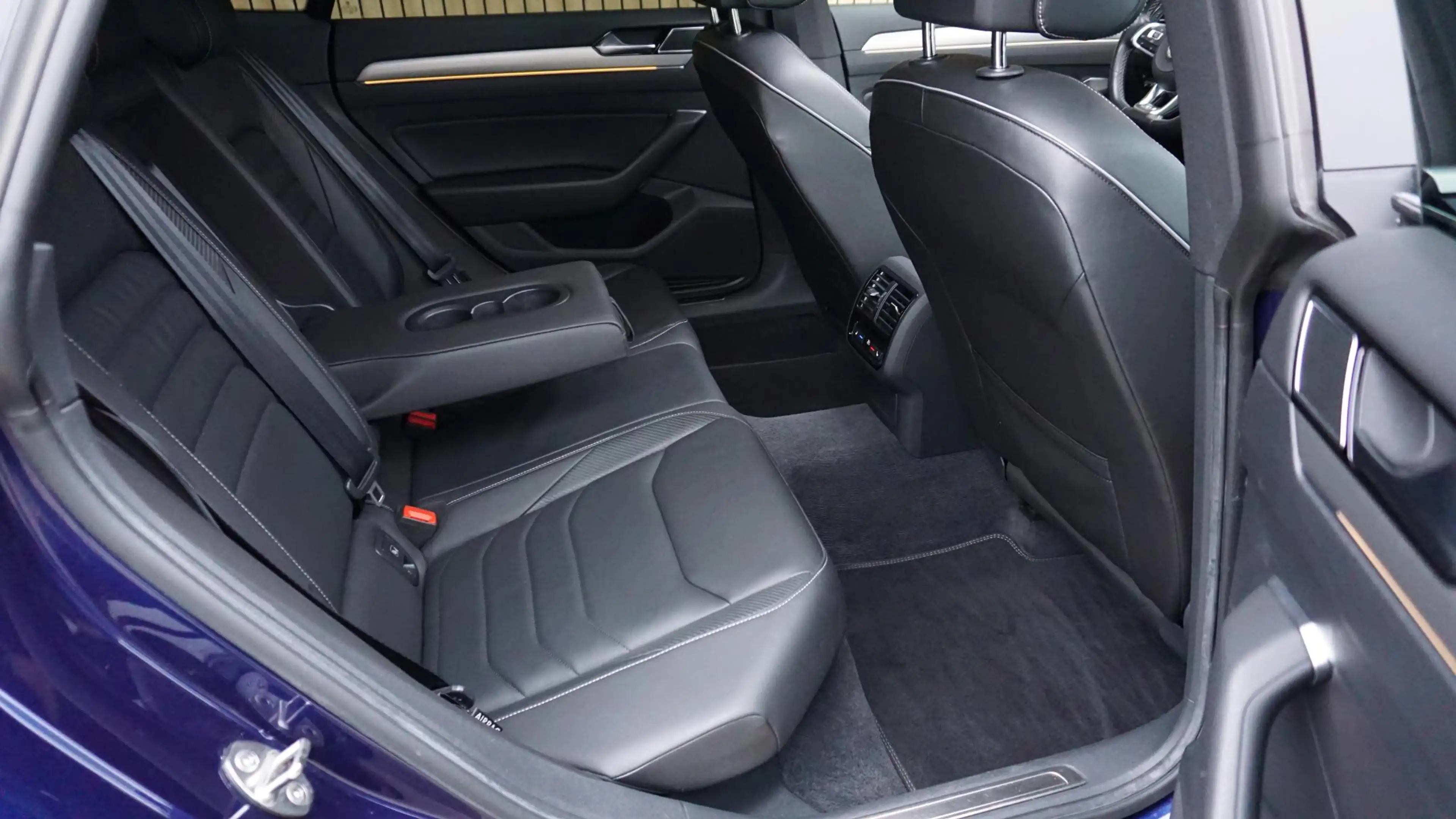 Volkswagen Arteon 2.0 TSI 190PK 3X R-LINE Pano.Dak DynAudio Standkac — photo 34