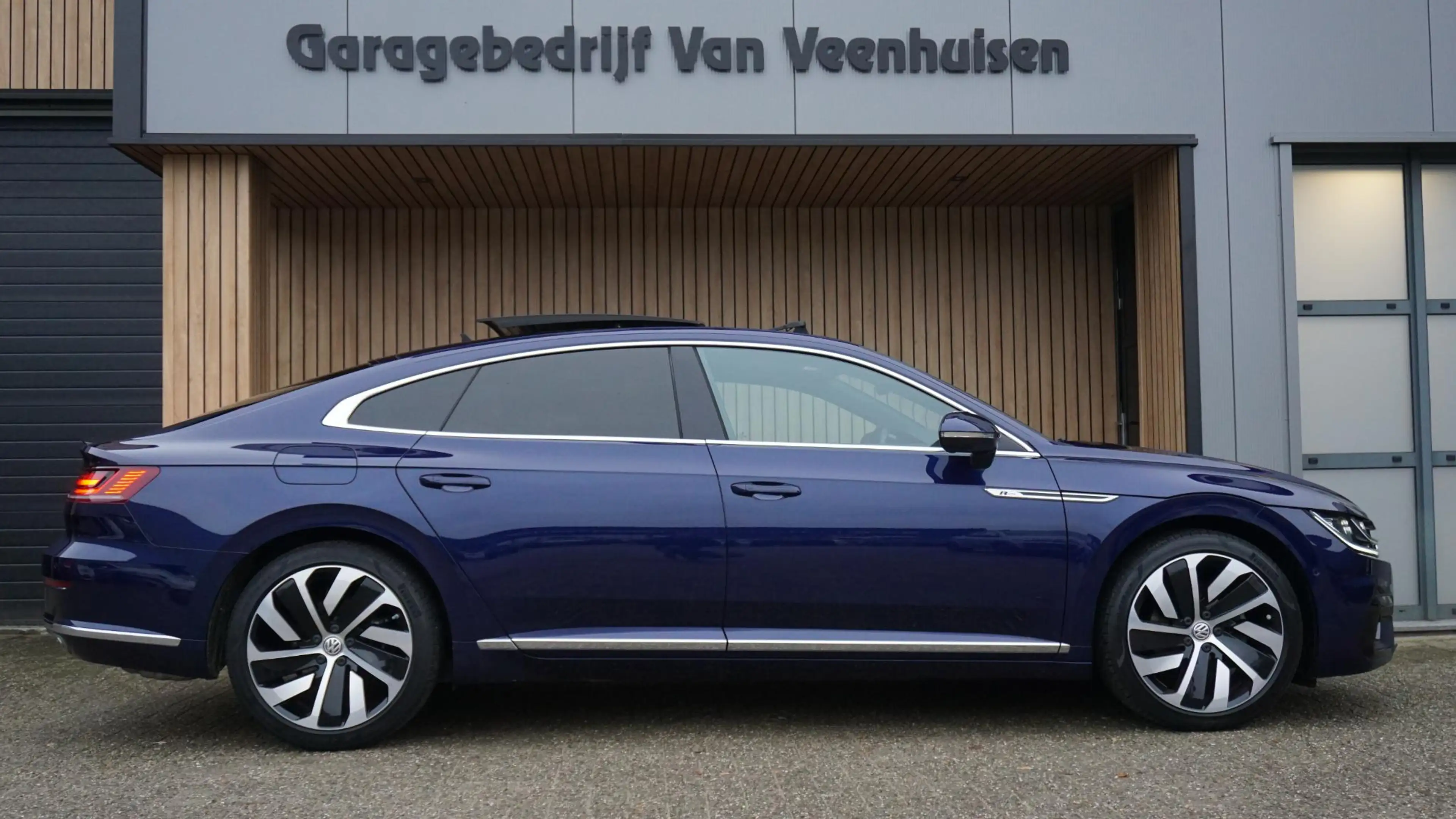 Volkswagen Arteon 2.0 TSI 190PK 3X R-LINE Pano.Dak DynAudio Standkac — photo 3