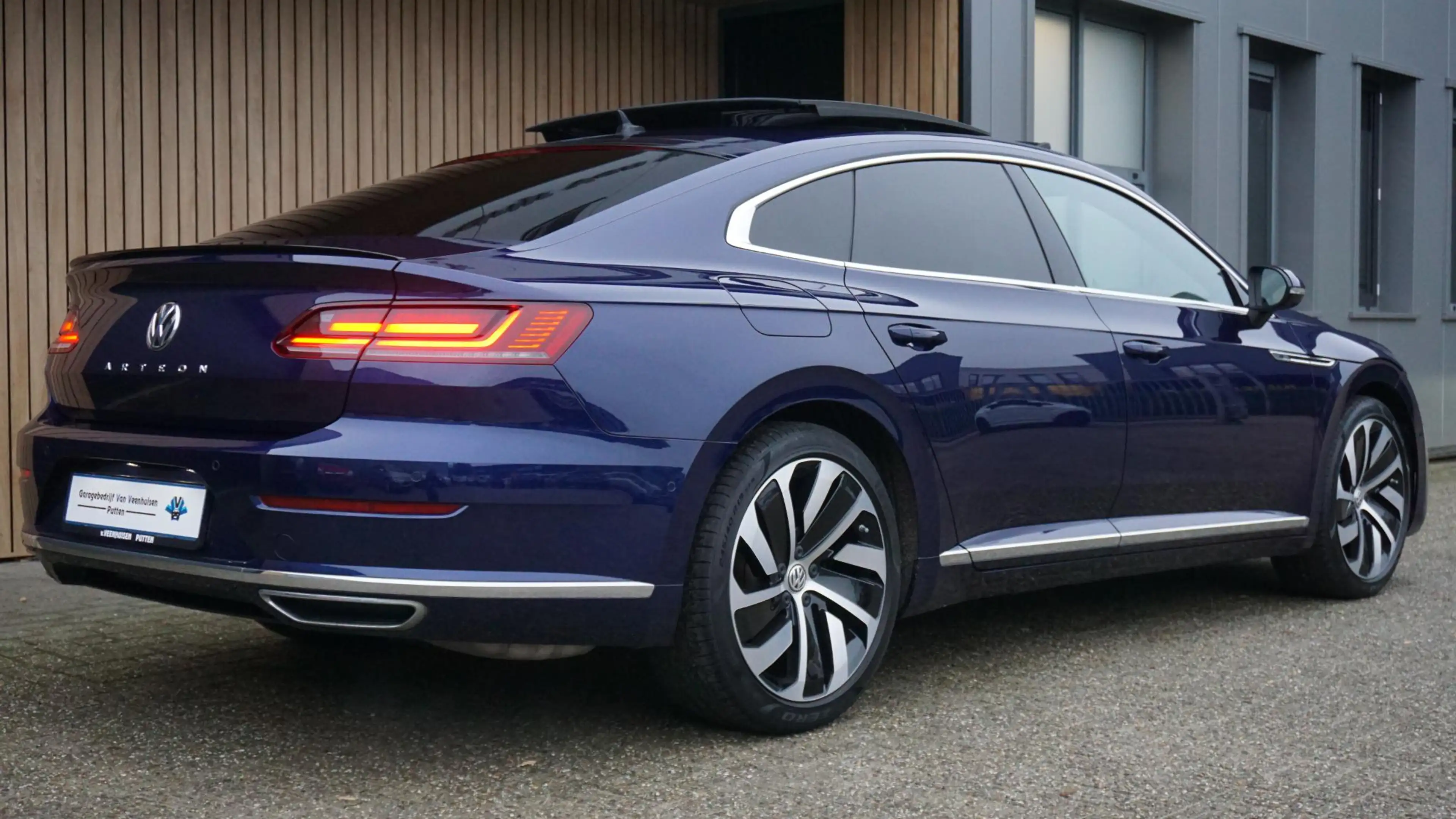 Volkswagen Arteon 2.0 TSI 190PK 3X R-LINE Pano.Dak DynAudio Standkac — photo 5