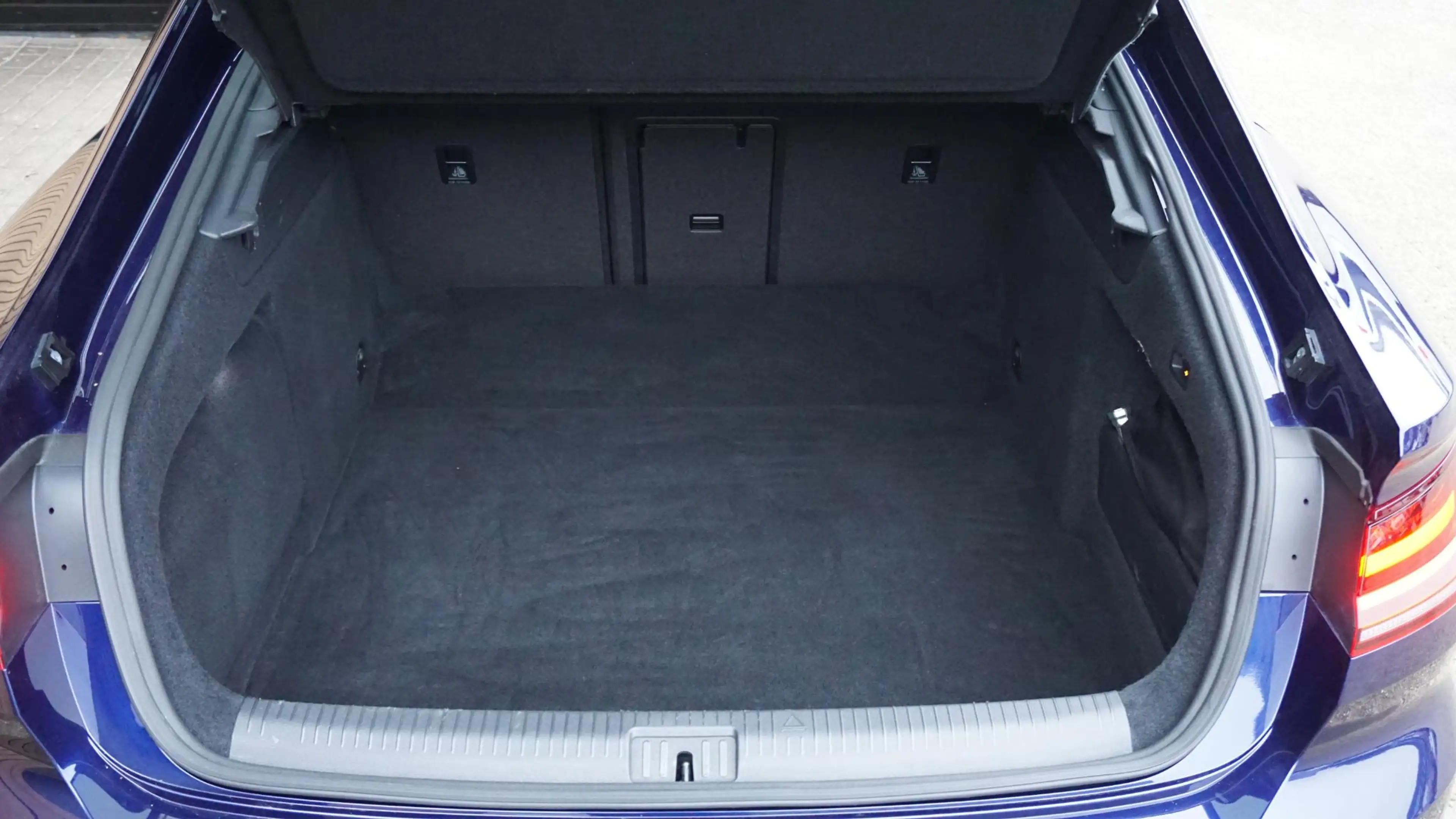 Volkswagen Arteon 2.0 TSI 190PK 3X R-LINE Pano.Dak DynAudio Standkac — photo 35